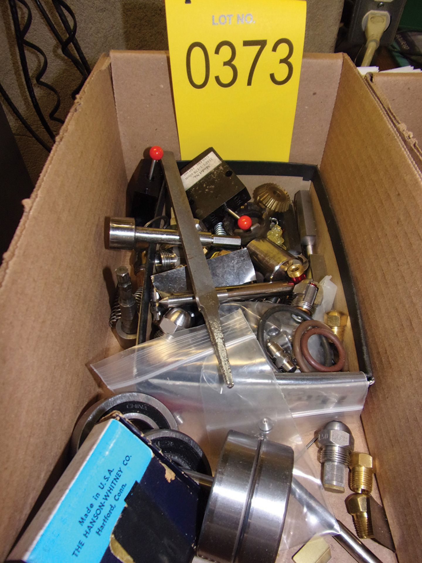 LOT OF INSPECTION PARTS