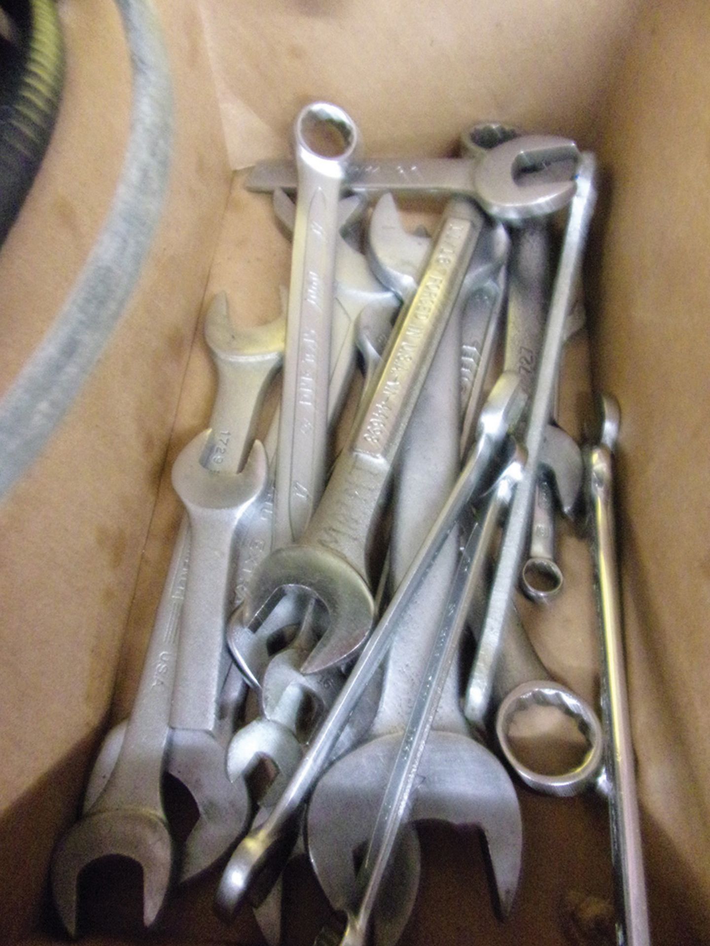 LOT OF BOX OPEN END WRENCHES