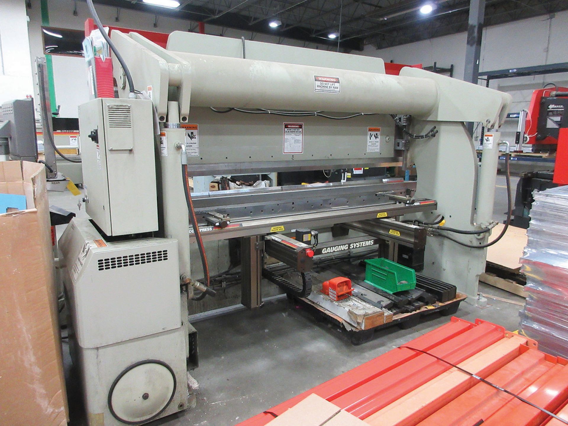 2005 ACCURPRESS 100 TON X 10' HYDRAULIC PRESS BRAKE; MODEL ADVANTAGE 710010, ACCURPRESS ETS 3000 - Image 2 of 3