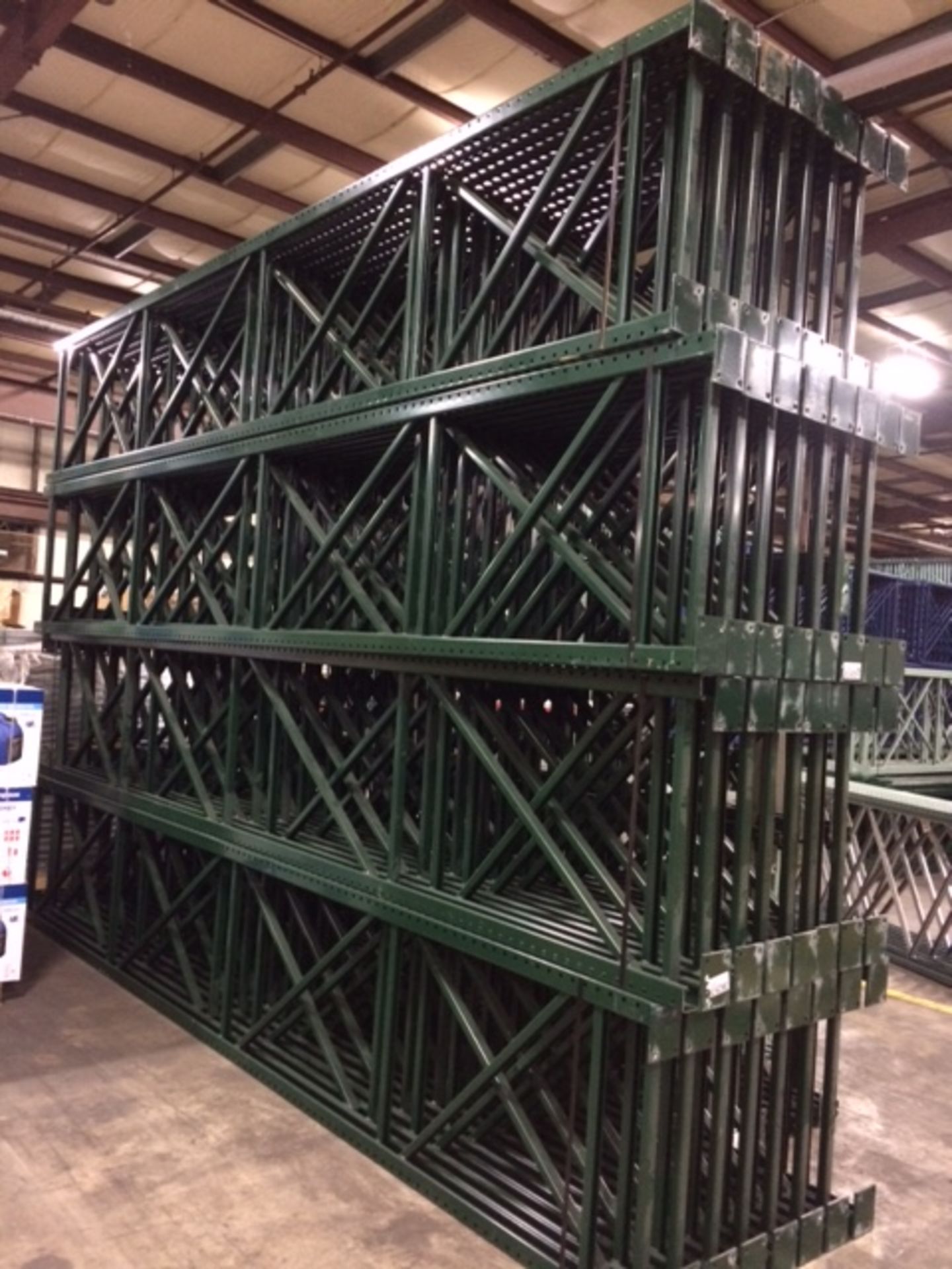 (X120) 92" X 4" TEARDROP BEAMS, PALLET RACK, NEW-STYLE INTERLAKE PINS - Image 3 of 3