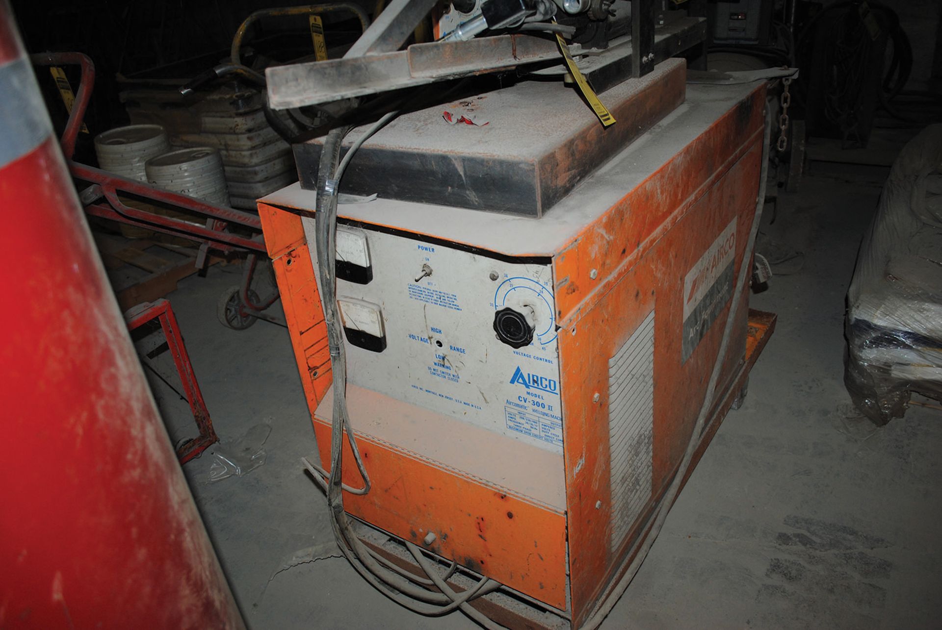 AIRCO ARC EQUIPMENT WELDER; MODEL CV-300II - Image 2 of 3