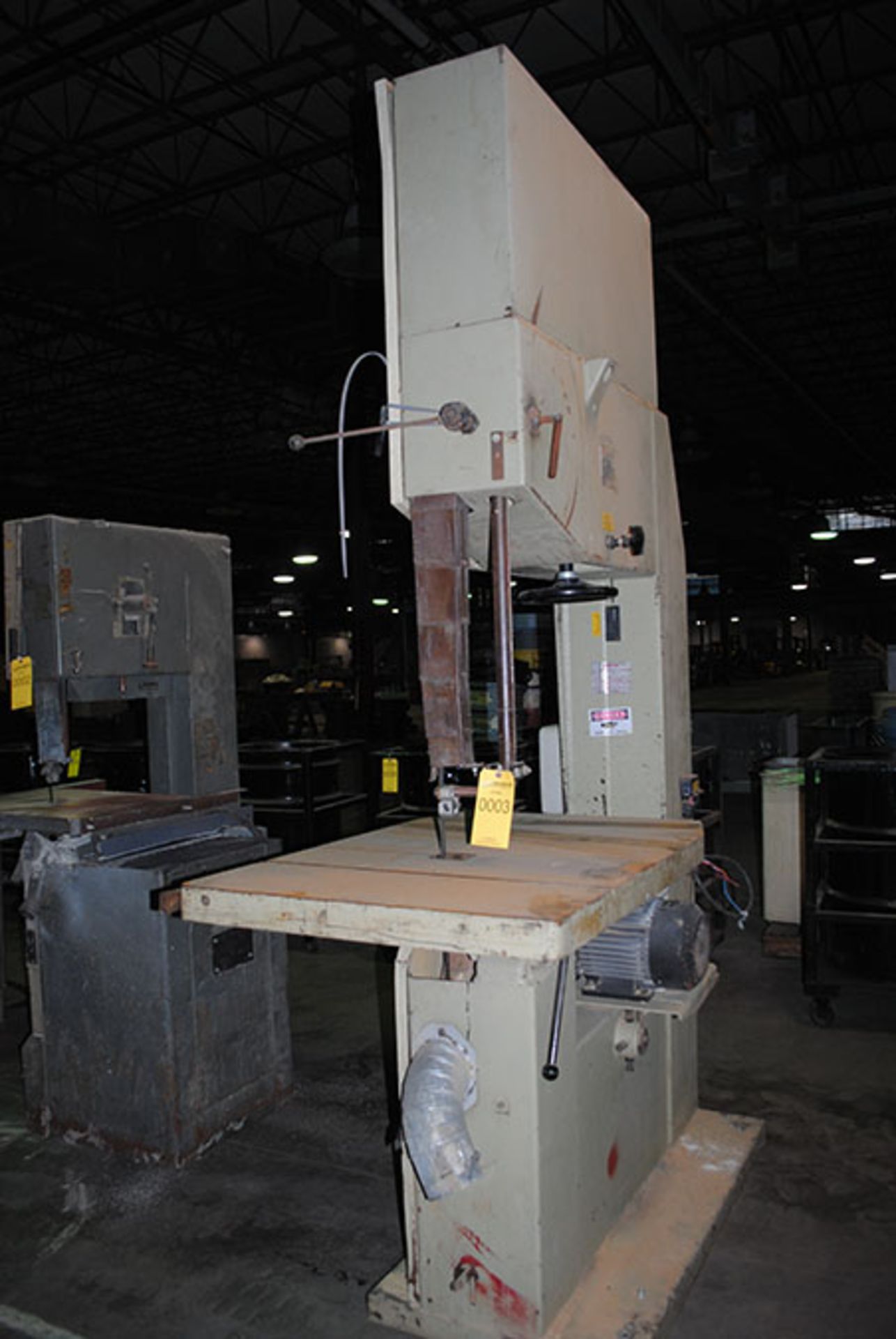 SCMI BAND SAW; MODEL SC900, 440-VOLT, BANDSAW GUARD MAXIMUM HEIGHT 3''