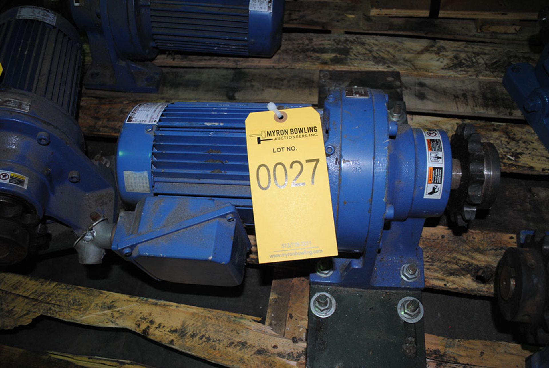 SM CYCLO 3-PHASE INDUCTION MOTOR; 2-HP, TYPE TC-FX, 230/460 VOLTS, 60-HZ, S/N 53F013608