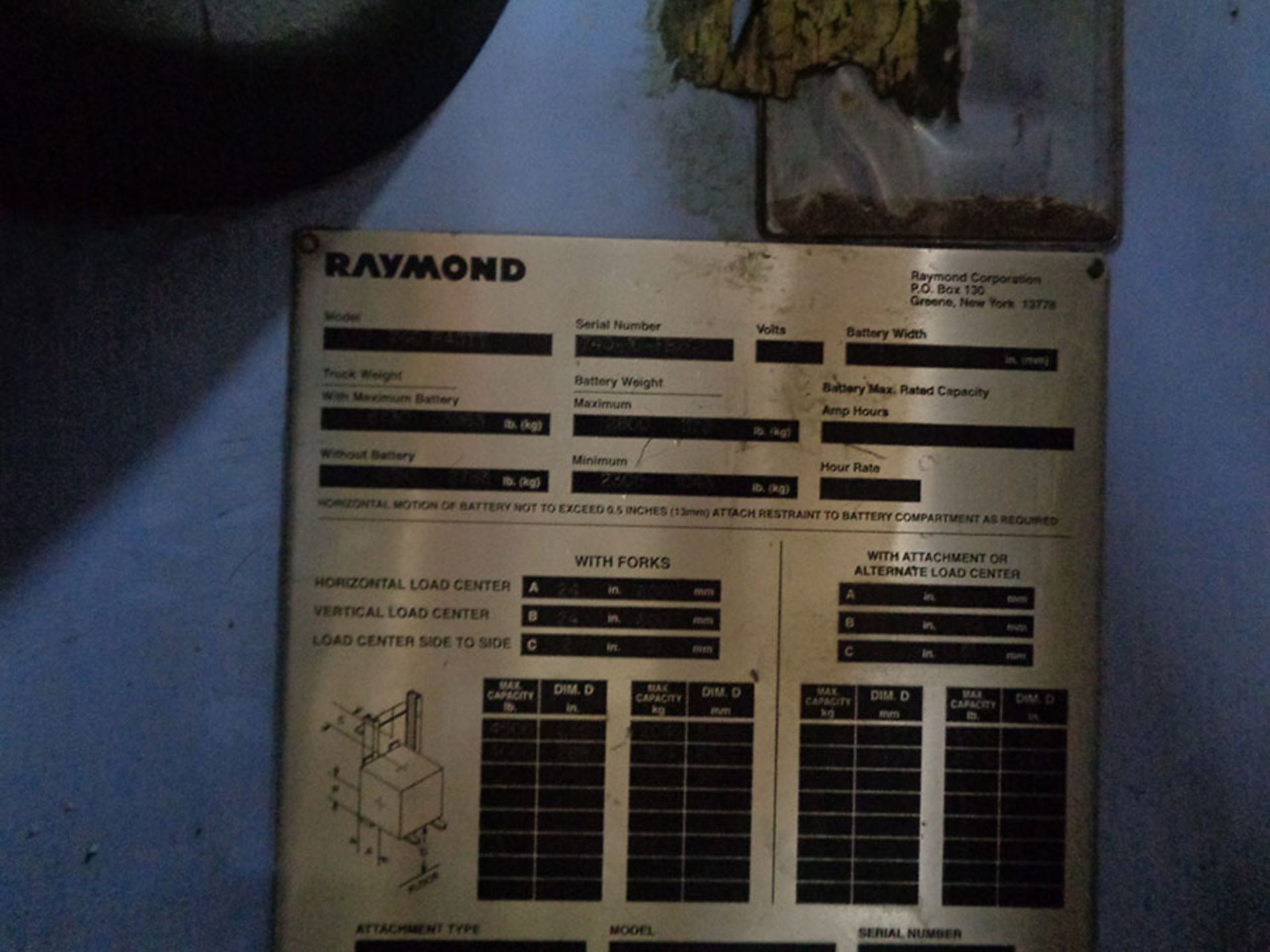 2010 RAYMOND 4,500 LB. REACH TRUCK; 36-VOLT, MODEL 750-R45TT, S/N 740-10-FB20872, RUNS & OPERATES - Image 2 of 2
