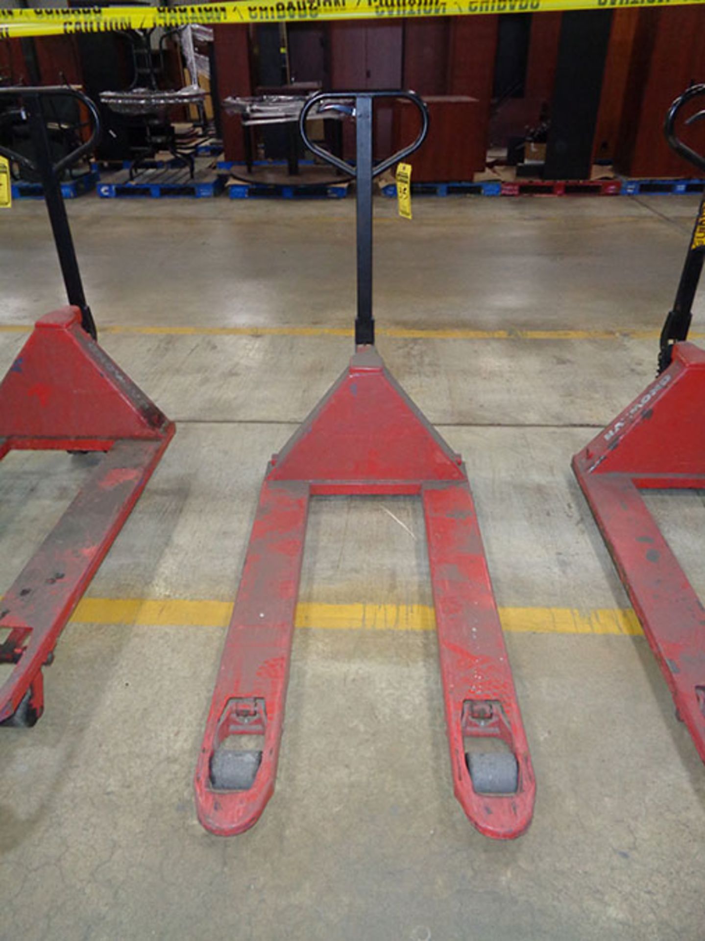 RAYMOND 5,000 LB. PALLET JACK