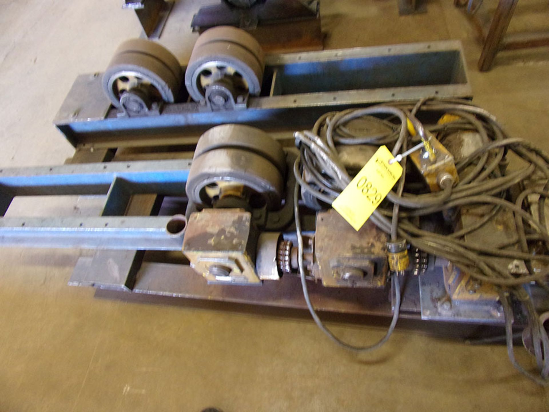 WEBB POWER TANK TURNING ROLL WITH IDLER