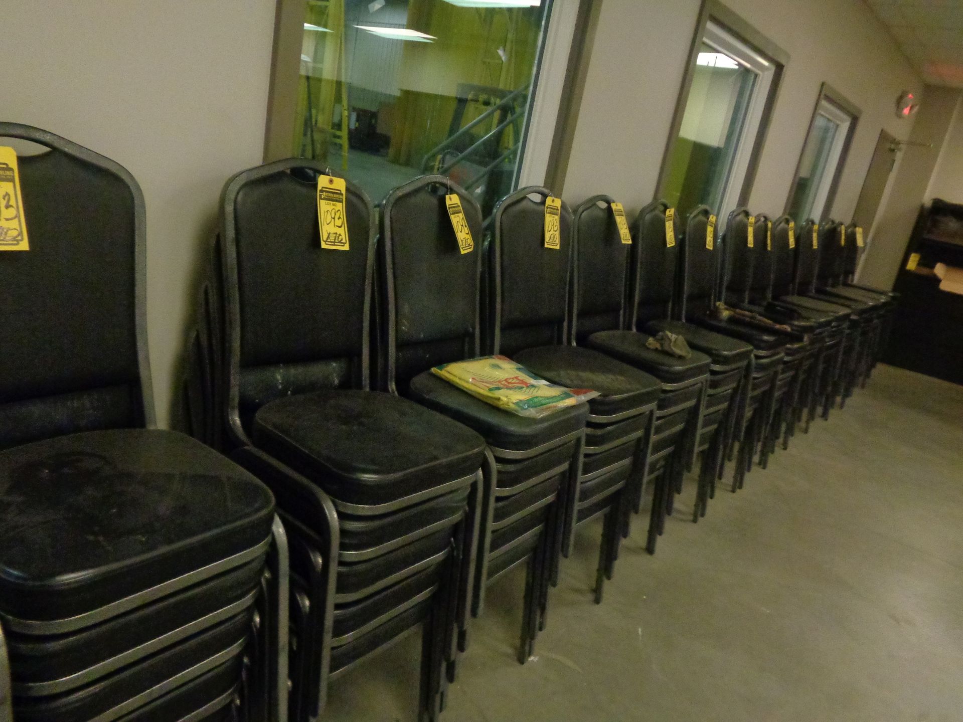 CHAIRS (X55)