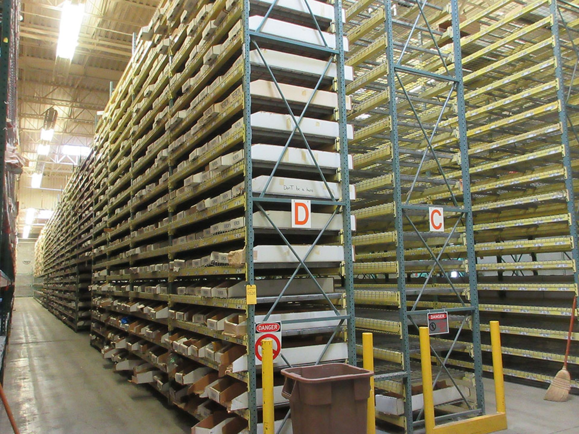 (46) SECTIONS OF PALLET RACK; (48) 20' UPRIGHTS, (48) 12' X 4'' CROSSBEAMS, (1,134) 8' X 4''