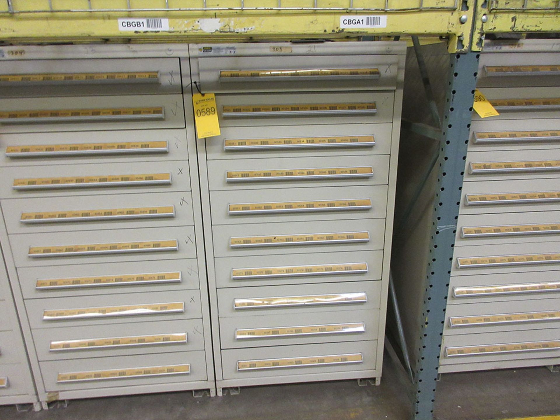 STANLEY VIDMAR 10-DRAWER TOOL CABINET