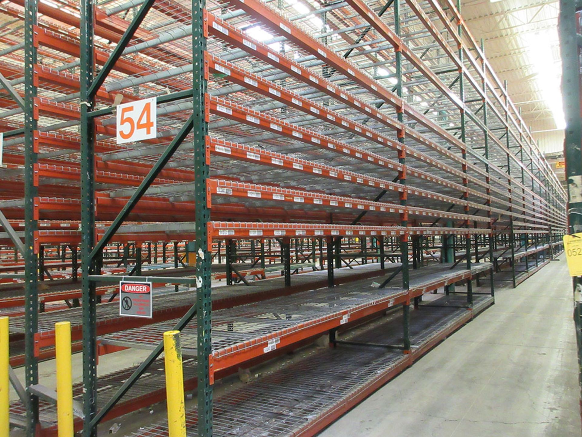 (34) SECTIONS OF TEARDROP STYLE PALLET RACK; (36) 20' UPRIGHTS, (680) 12' X 4'' CROSSBEAMS, (140) 8' - Image 2 of 3