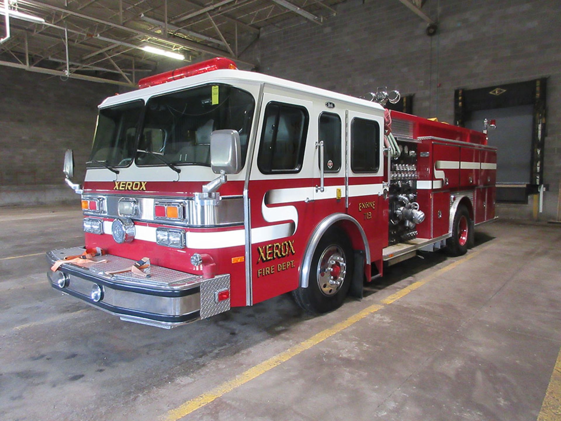 1992 EMERGENCY ONE FIRE ENGINE; GVWR 35,800, 23,000 MILES, 914 HOURS, BUMPER GRAVEL SHIELD, BUMPER - Image 2 of 6