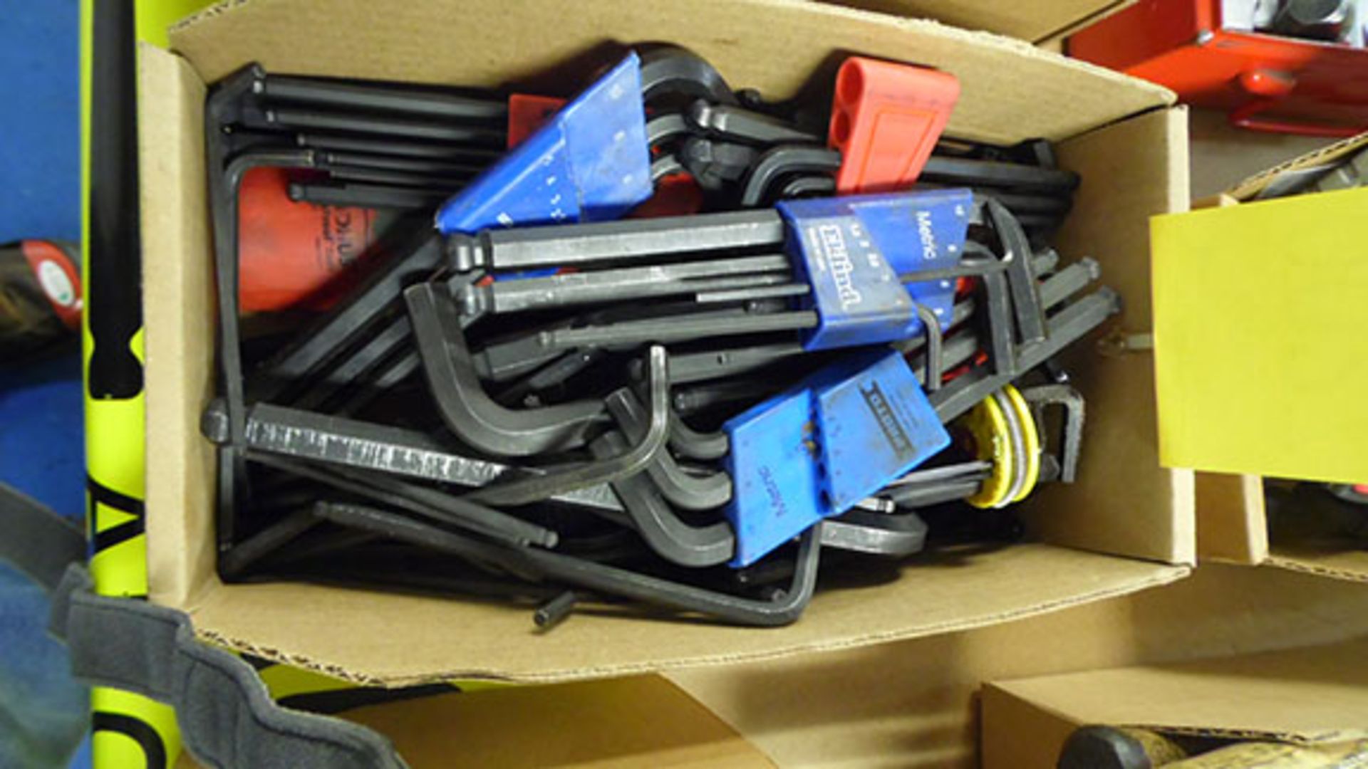 LOT OF ALLEN WRENCHES