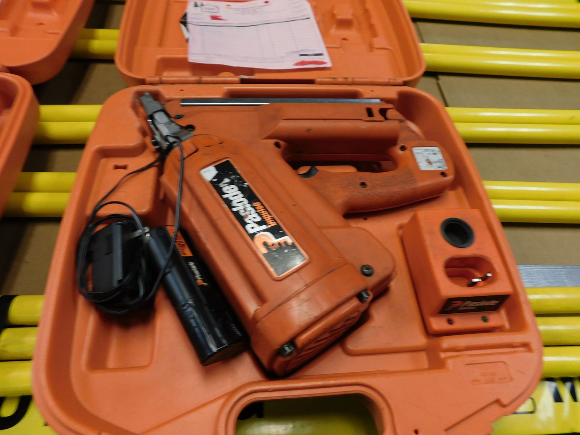 PASLODE IMPULSE CORDLESS FRAMING NAIL GUN