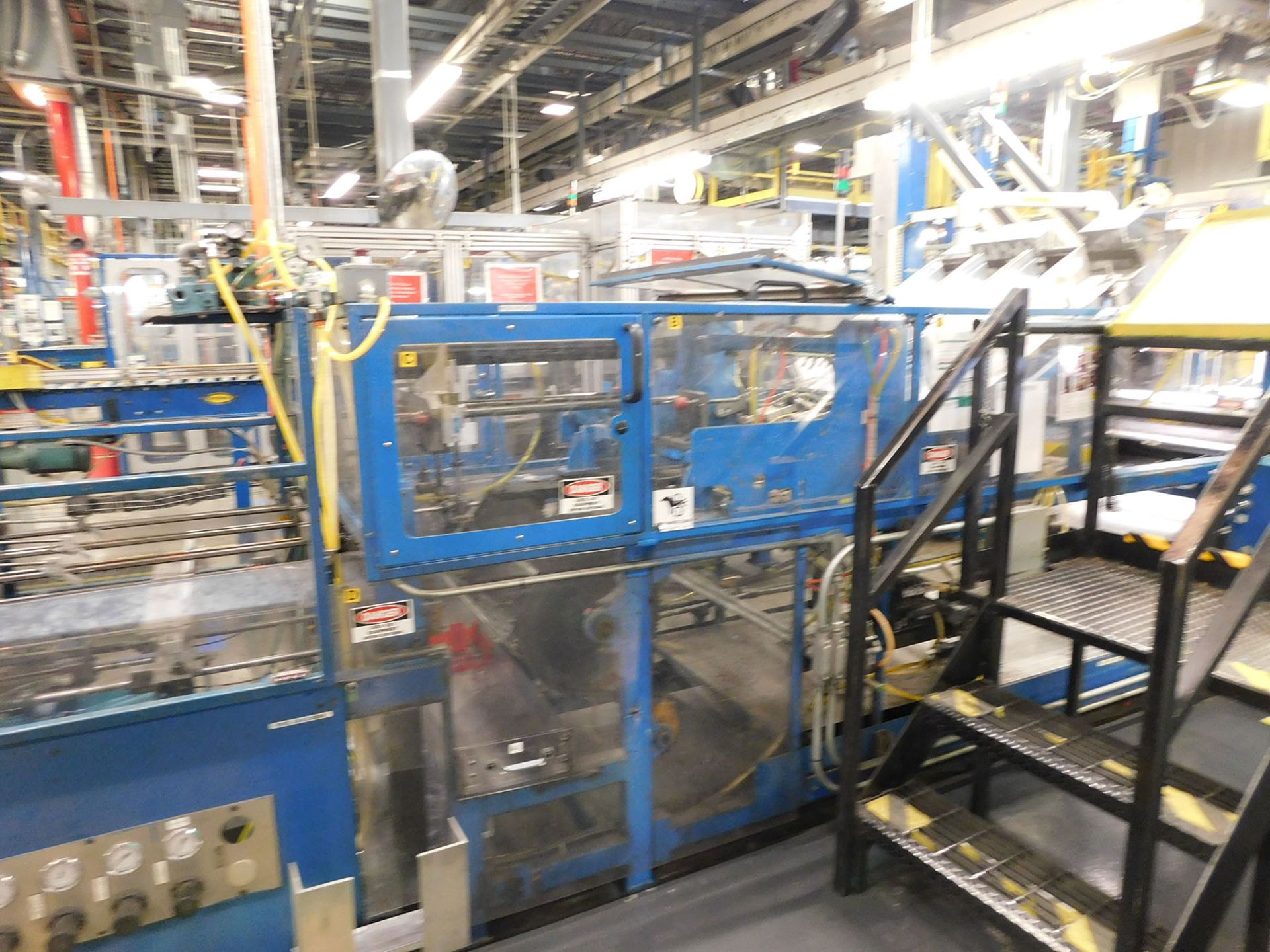 AA DURACELL BLISTER PACK LINE WITH PALLETIZER, BATTERY CONVEYOR, AND ELEVATOR - Image 3 of 6