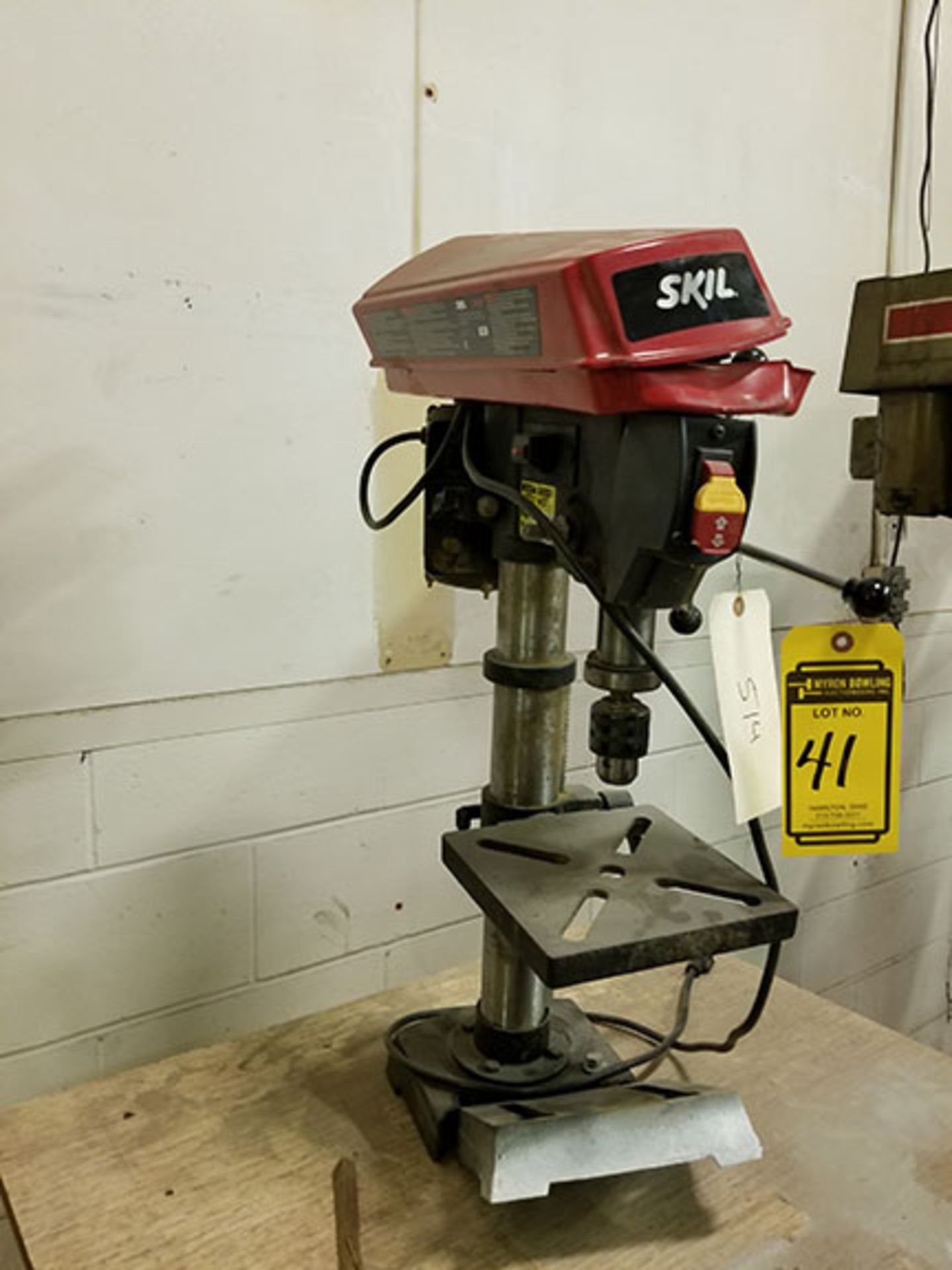 SKIL 10'' DRILL PRESS; MODEL 3320, S/N 983 - Image 2 of 2