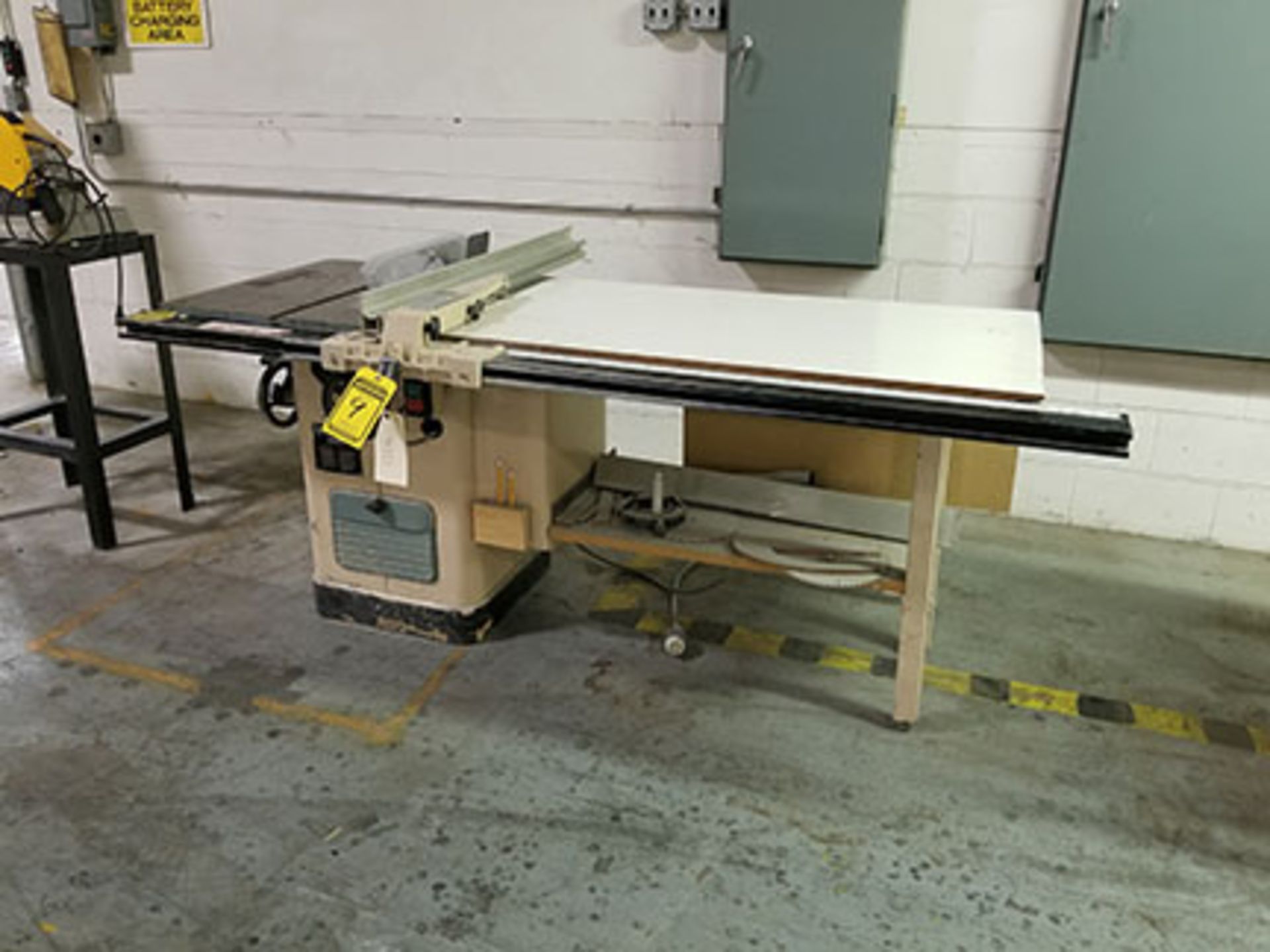 DELTA UNISAW 10'' TABLE SAW; MODEL 340848