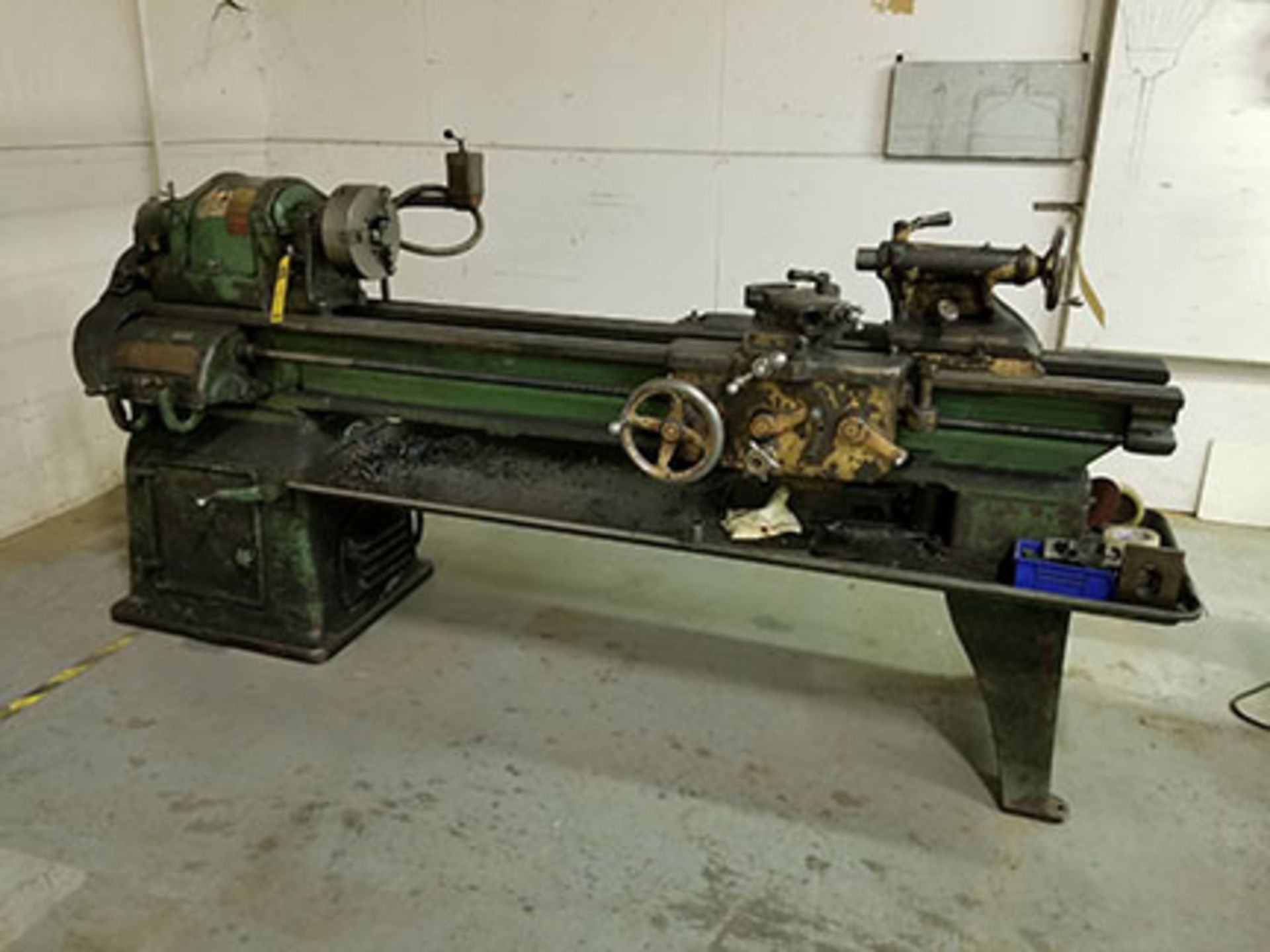 SOUTH BEND PRECISION LATHE; MODEL A, 8' BED, 8'' 3-JAW CHUCK, S/N CL8117E