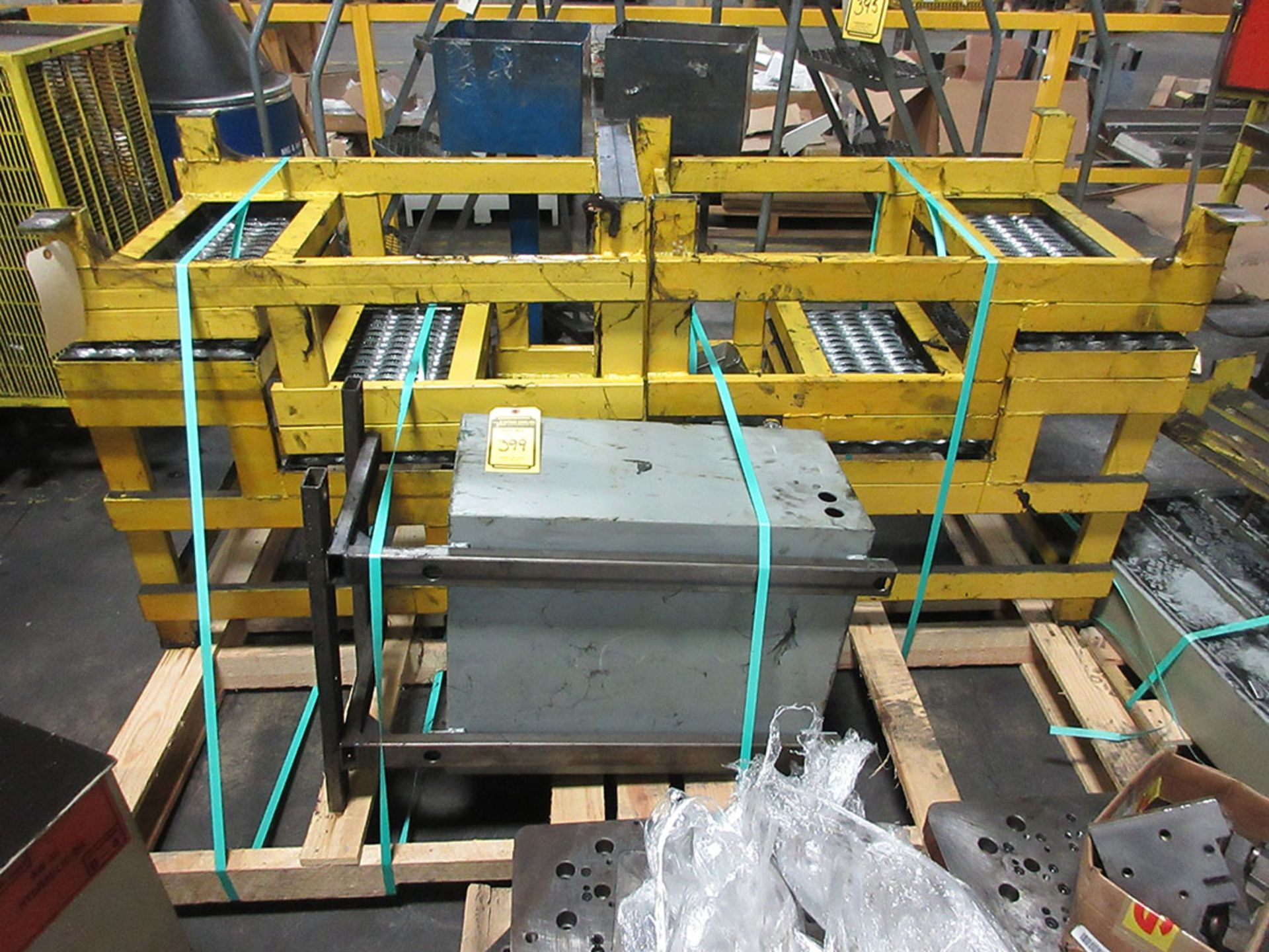 YELLOW MACHINE STEPS & CONTROL BOX