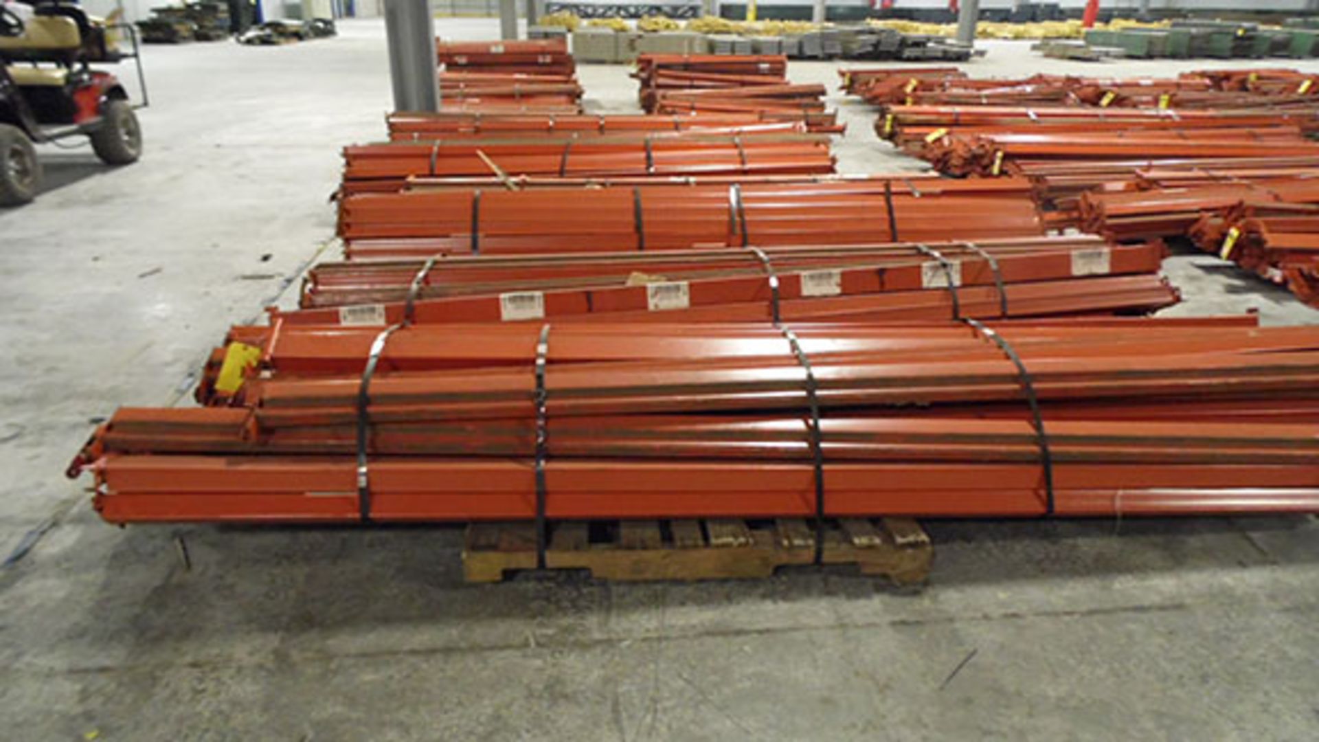 (X188) PIECES OF RIDG-U-RAK PALLET RACKING 132'' X 4'' HORIZONTAL BEAMS - Image 2 of 2