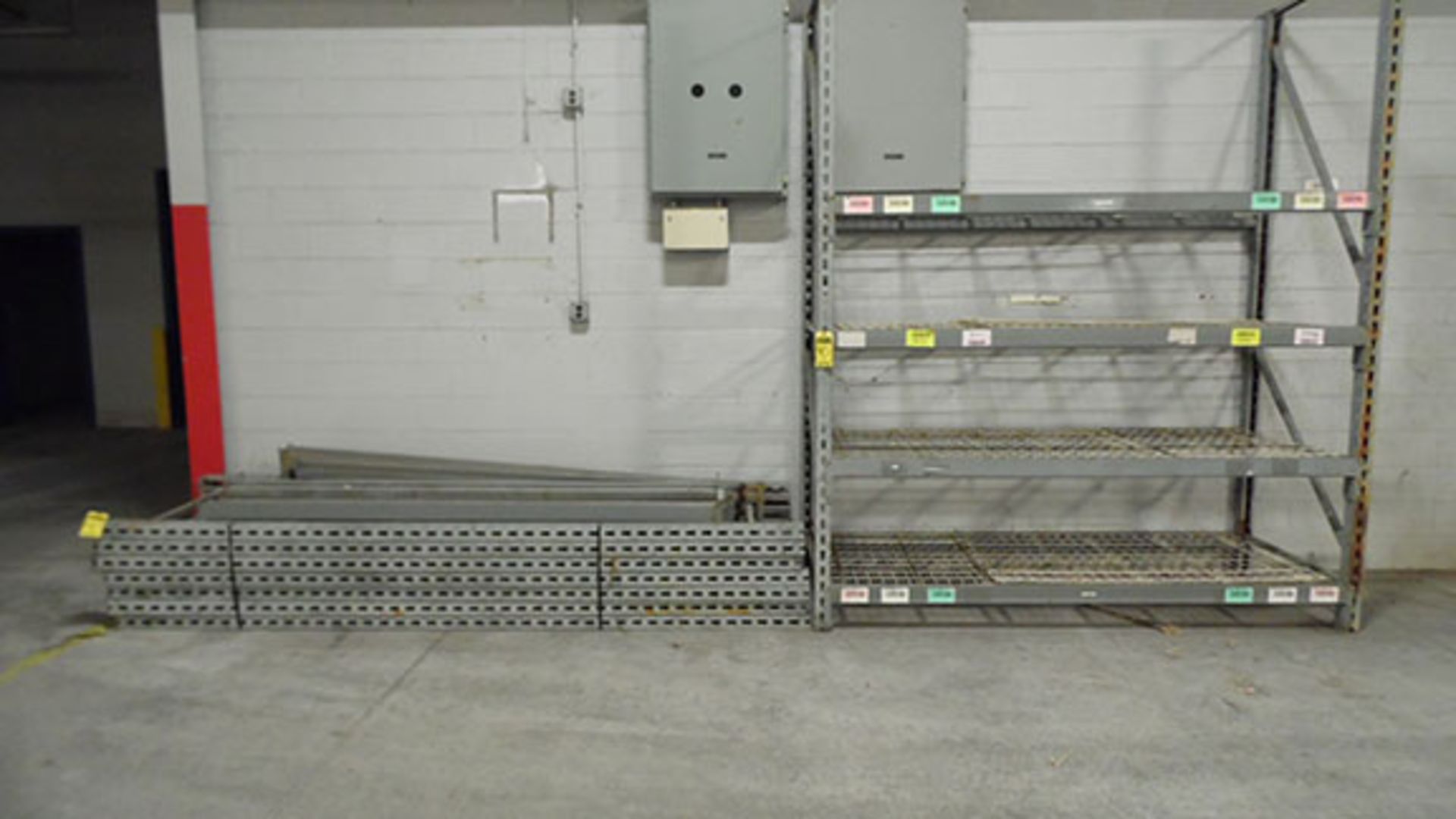 (X13) SECTIONS OF PALLET RACKING, UPRIGHTS = 11' TALL X 42'' DEEP & W/ (32) 96'' X 3 1/2'' BEAMS - Image 2 of 2