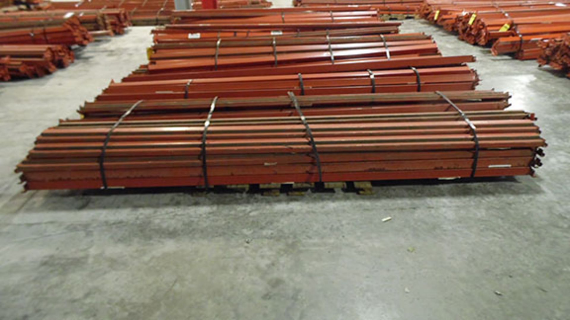 (X199) PIECES OF RIDG-U-RAK PALLET RACKING 132'' X 4'' HORIZONTAL BEAMS