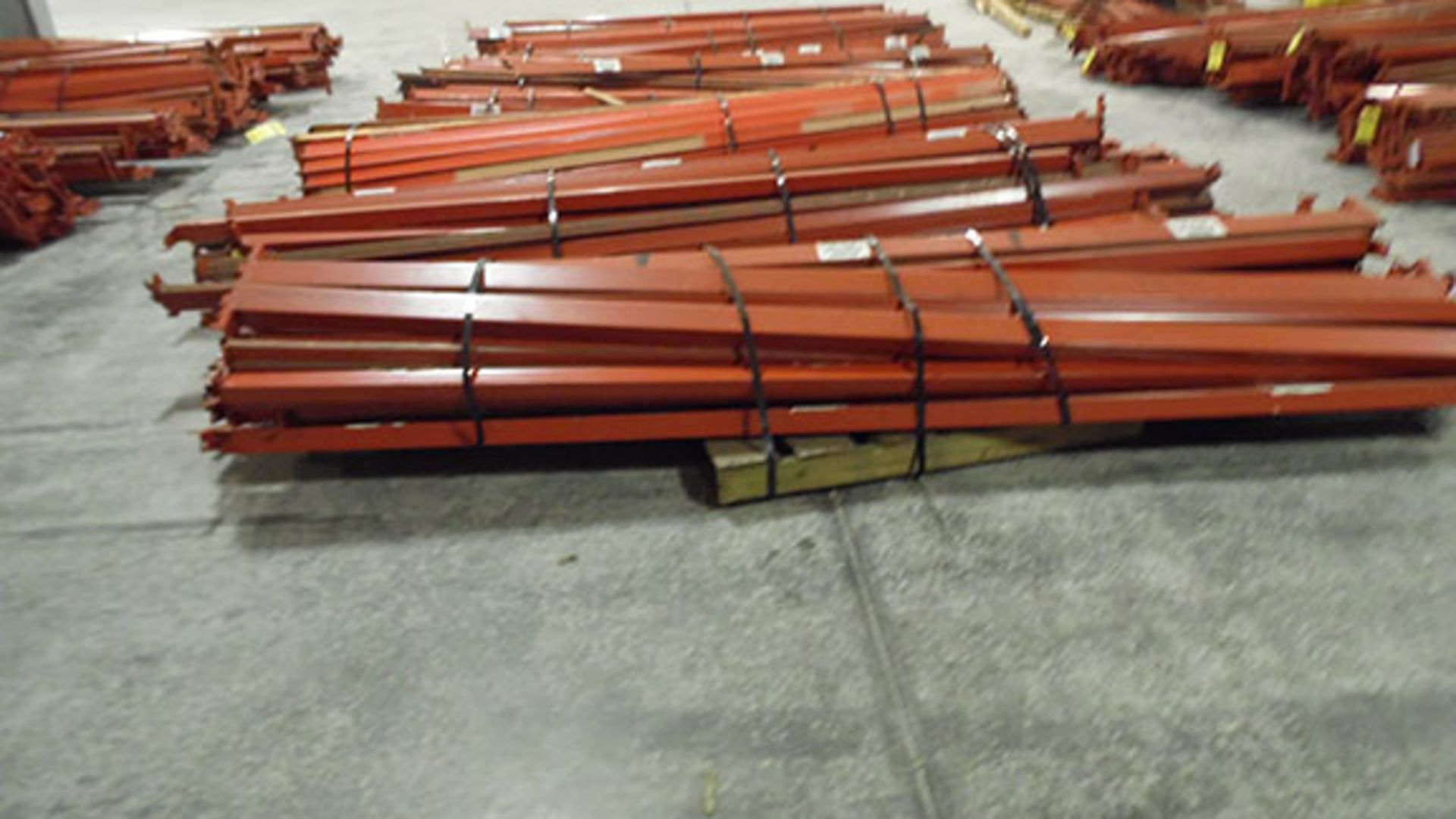 (X195) PIECES OF RIDG-U-RAK PALLET RACKING 132'' X 4'' HORIZONTAL BEAMS