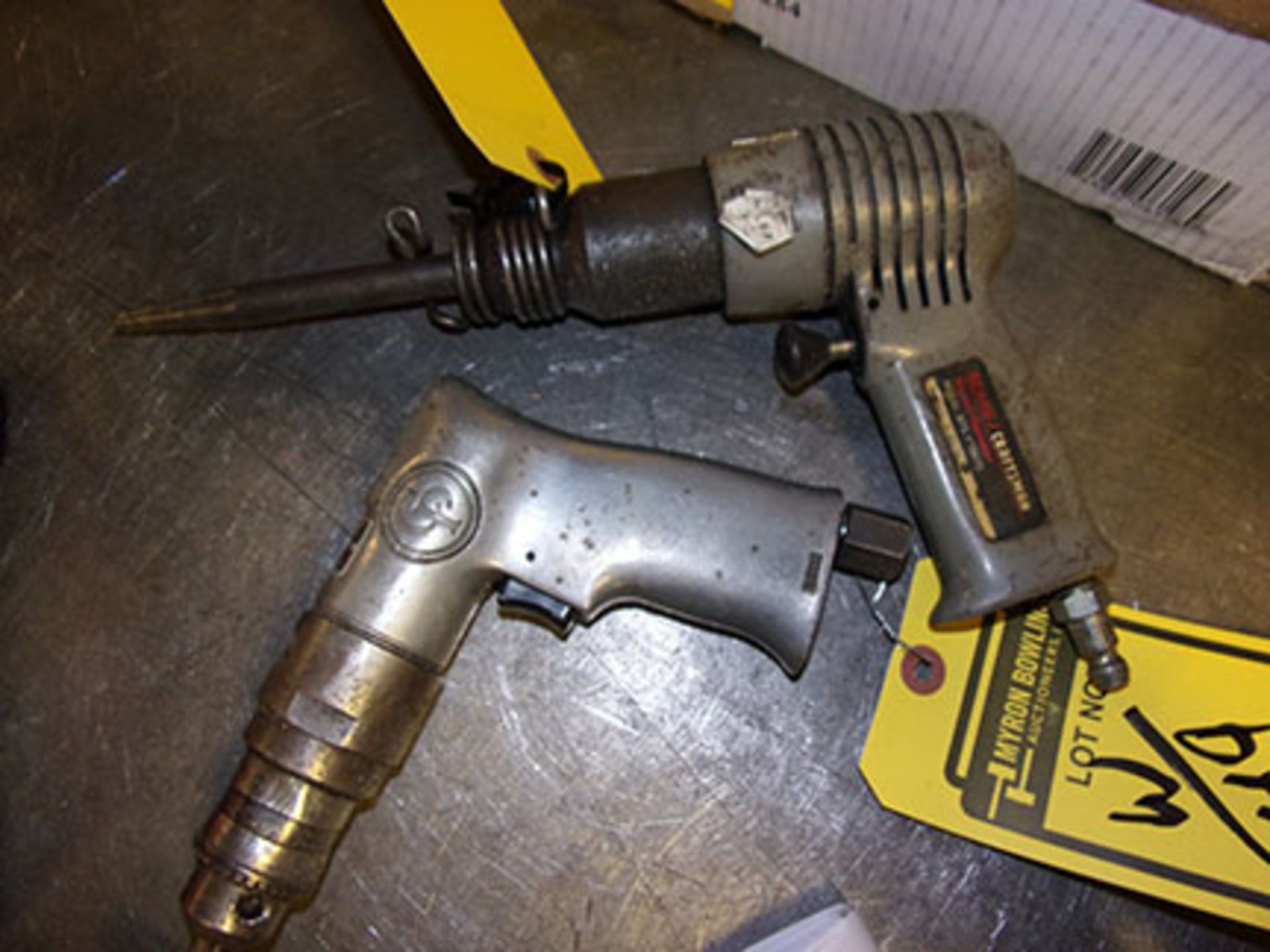 AIR CHISEL WITH AIR DRILL