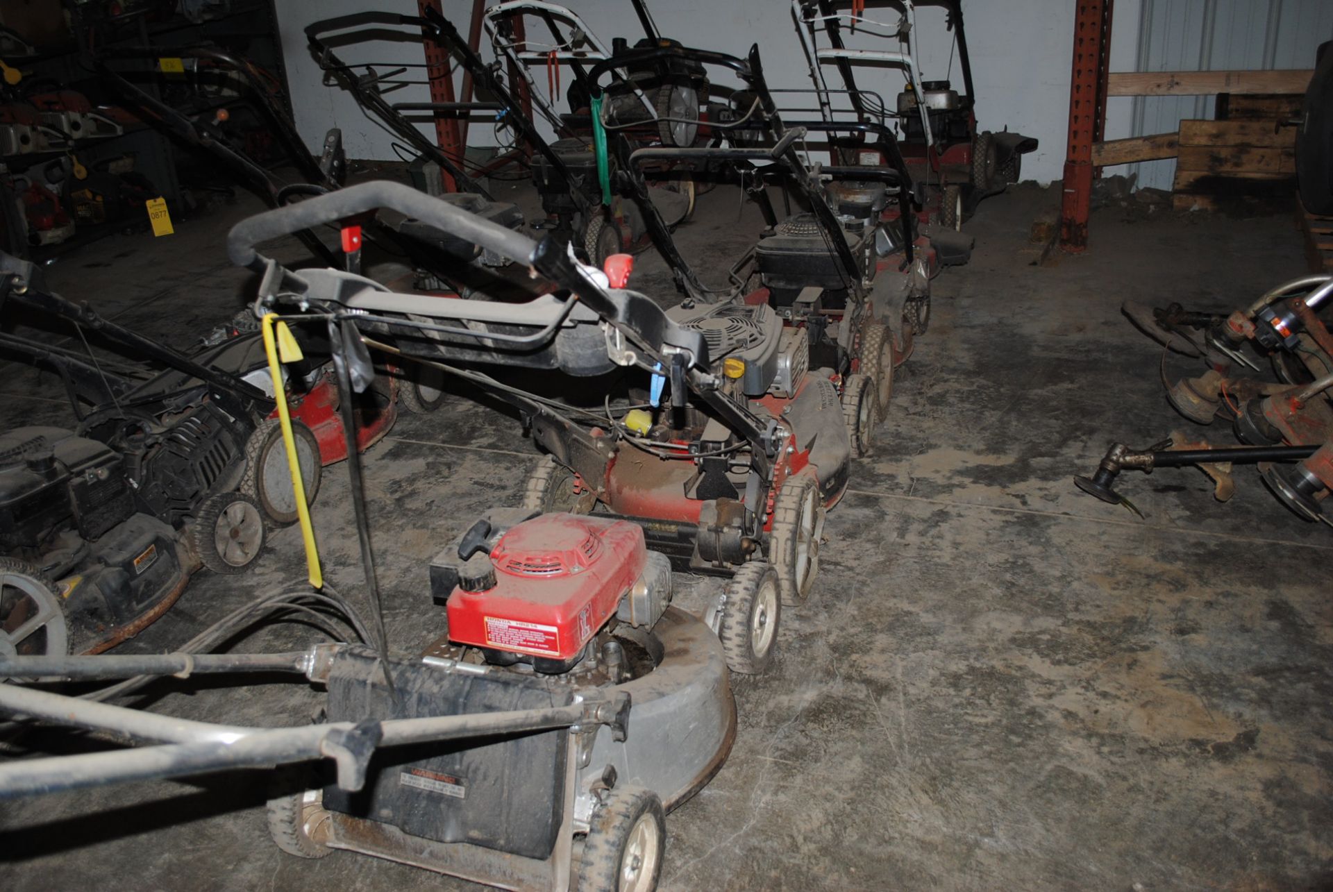 LOT OF (6) PUSH MOWERS