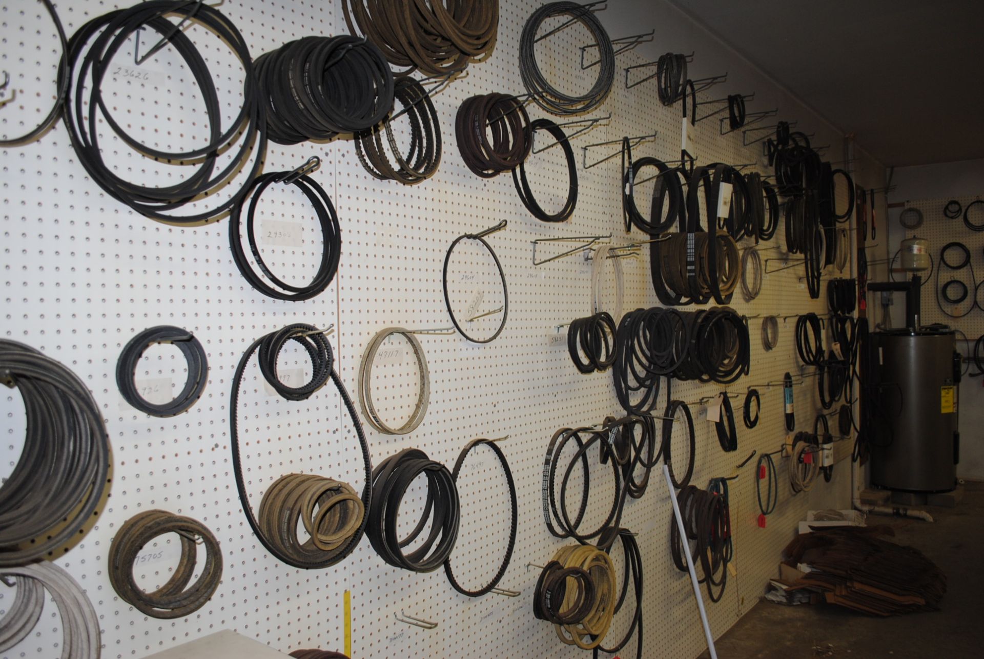 CONTENT OF BELTS (ON WALL)
