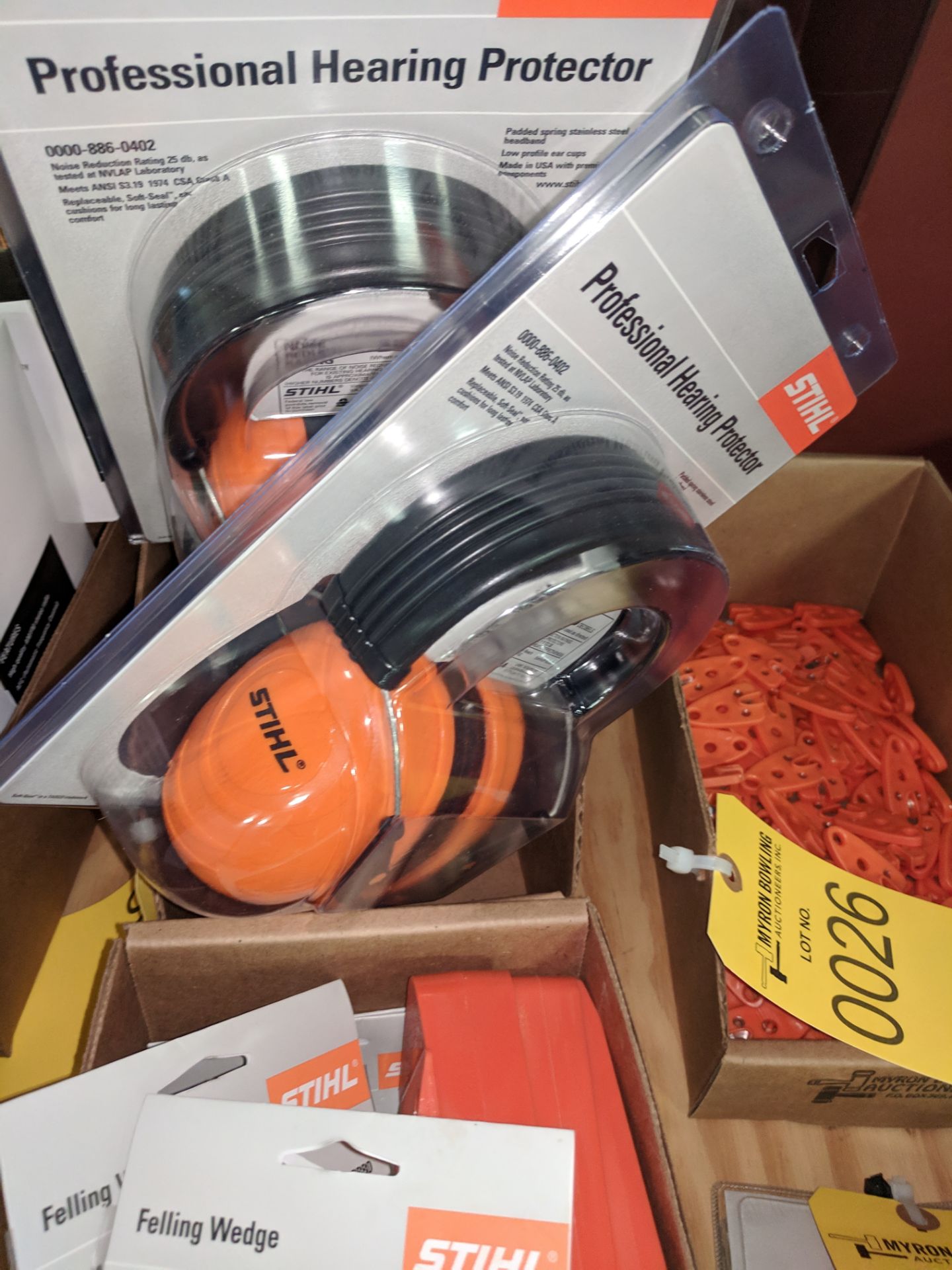 LOT OF STIHL HEARING PROTECTORS - Image 2 of 2