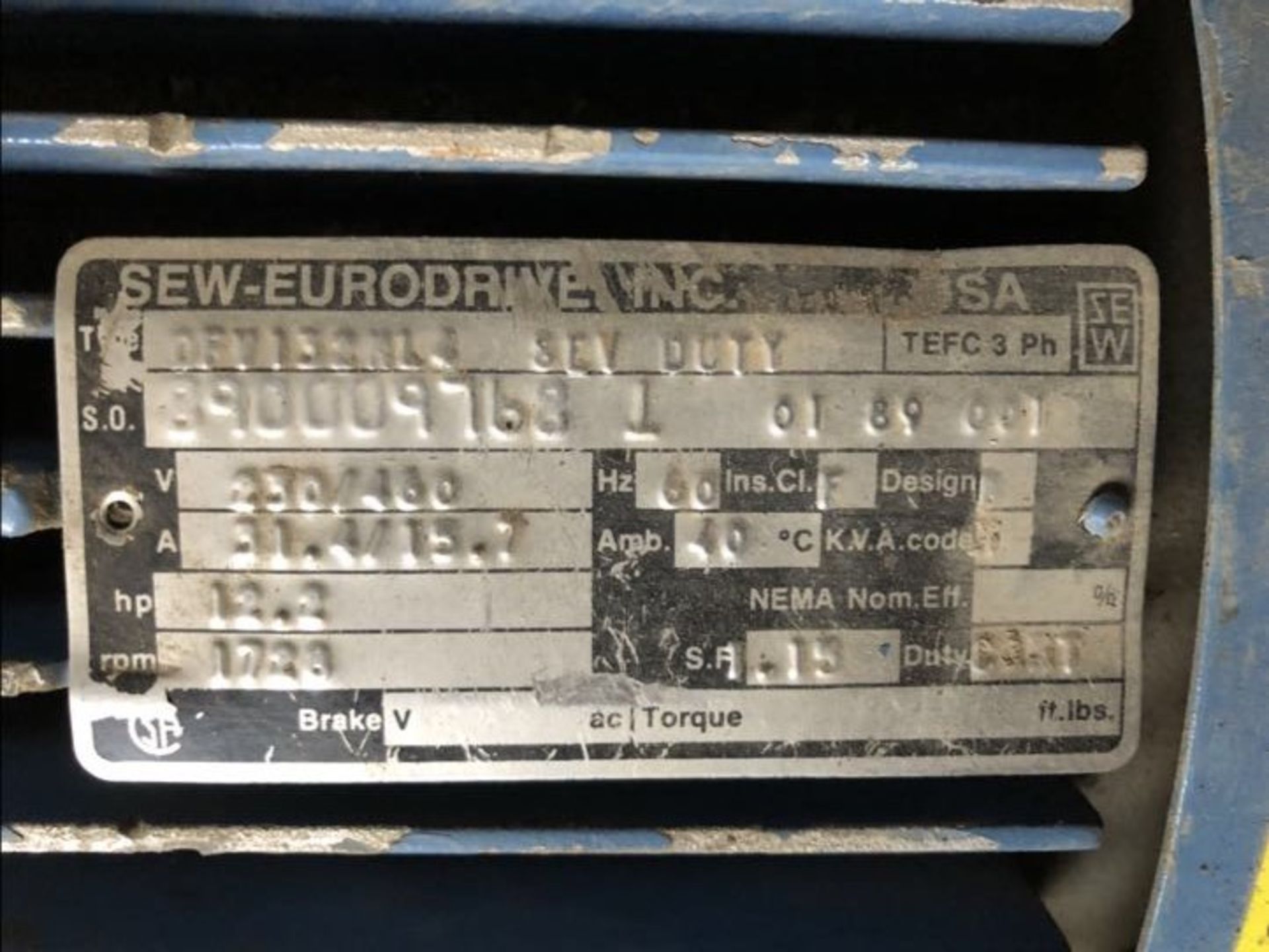 2 SEW-EURODRIVE KAF98BY132H14 GEAR REDUCER RATIO: 28:1 - Image 2 of 3