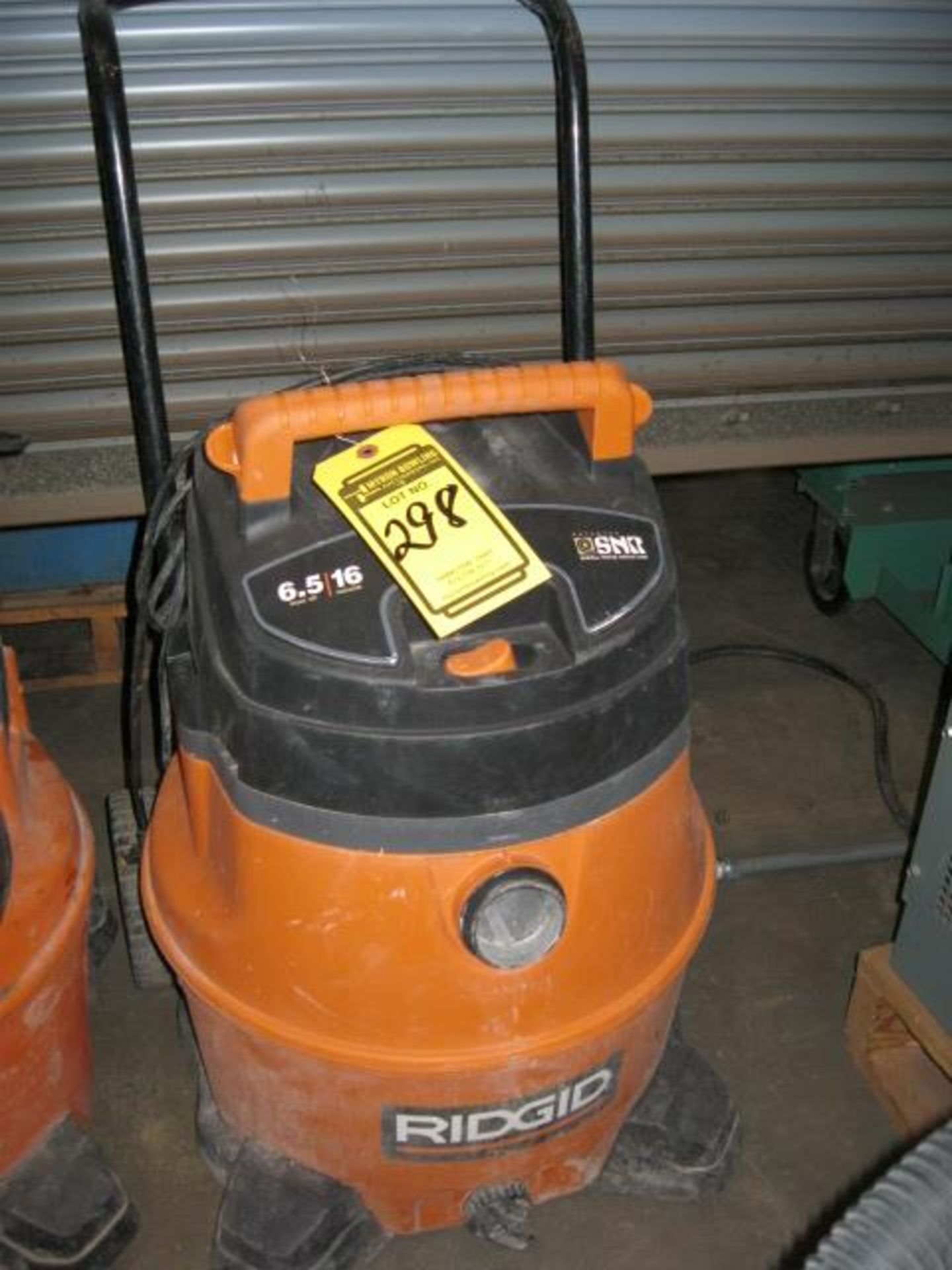 RIDGID 16-GALLON SHOP VAC