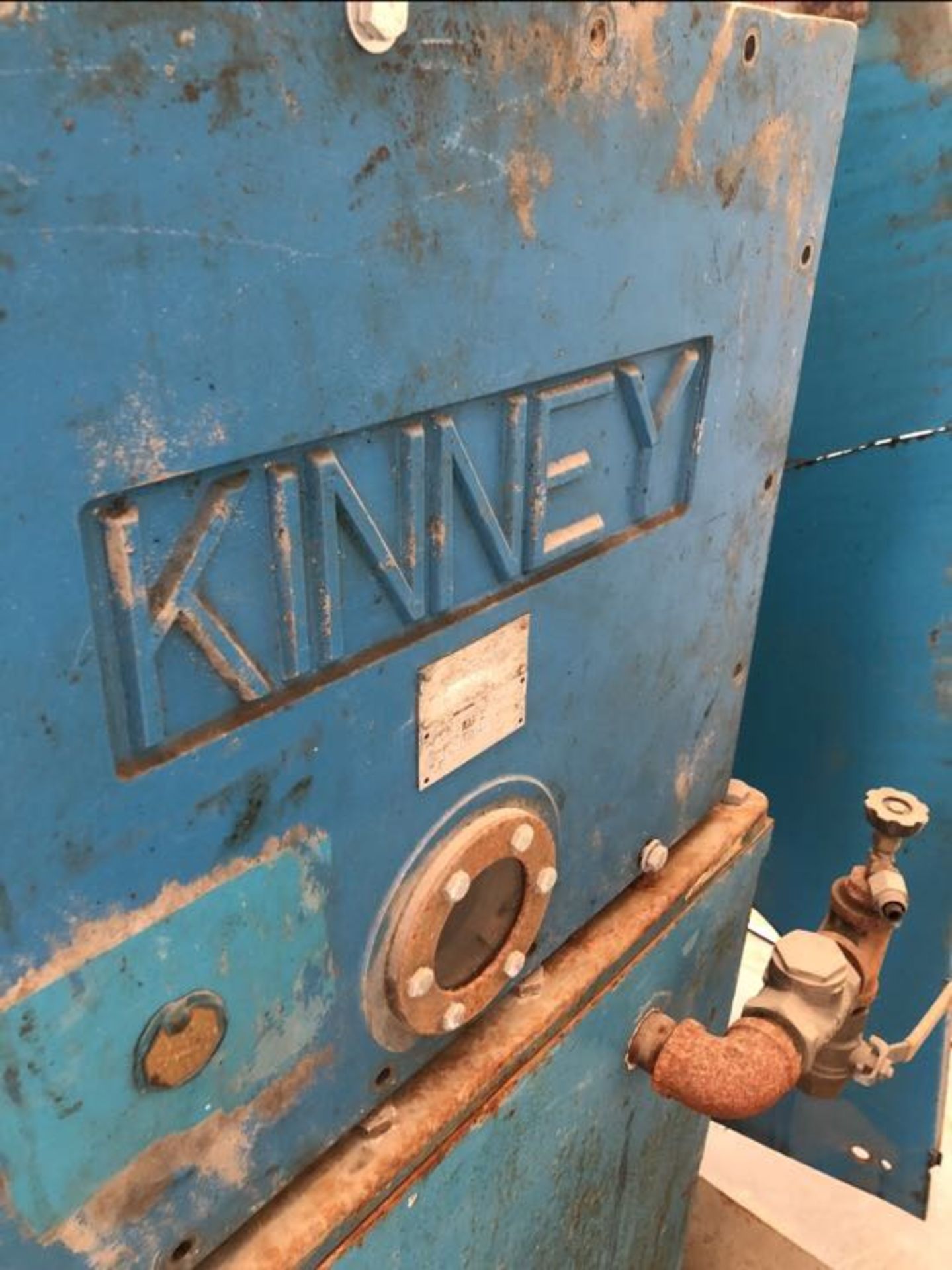 KINNEY KT500 VACUUM PUMP - Image 3 of 4