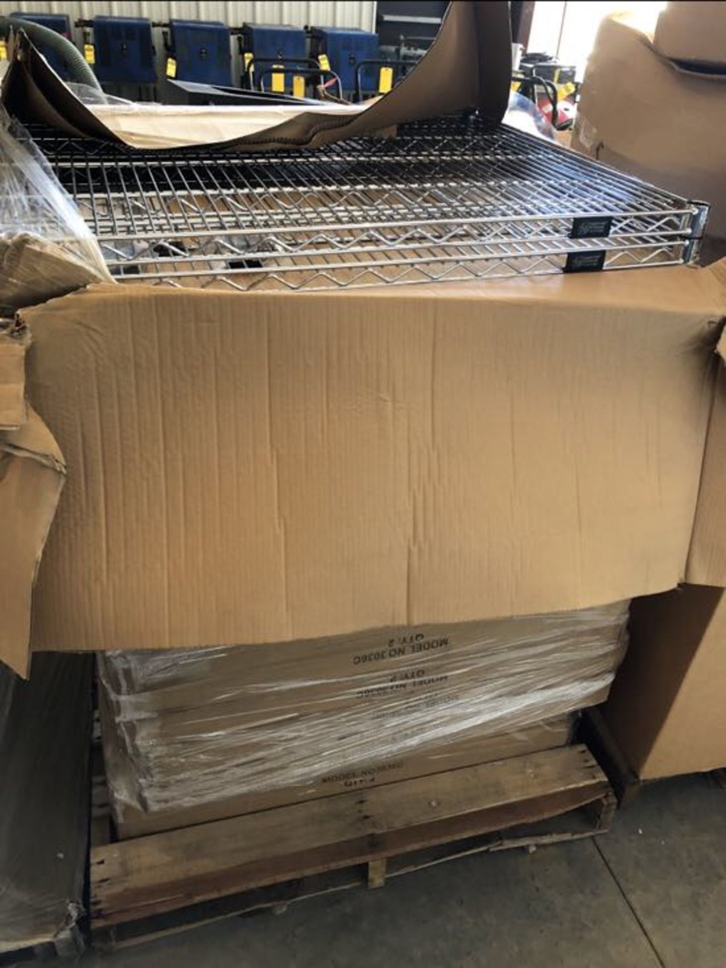 LOT OF WIRE SHELVING (NEW)