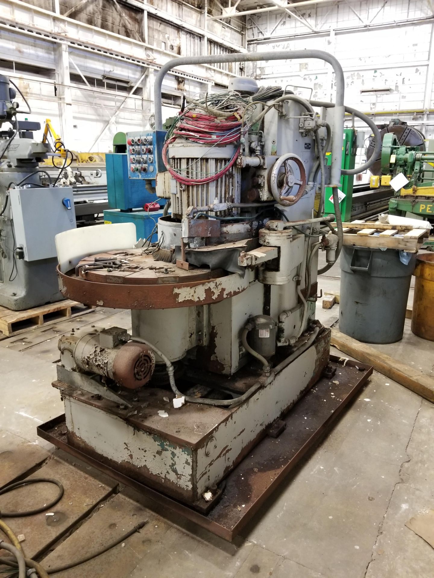 GARDNER ROTARY FINISHER, MODEL 1V18, SN 862-1, 29'' DIA TABLE, (10) DIE STATION TABLE, PUSH BUTTON - Image 2 of 5