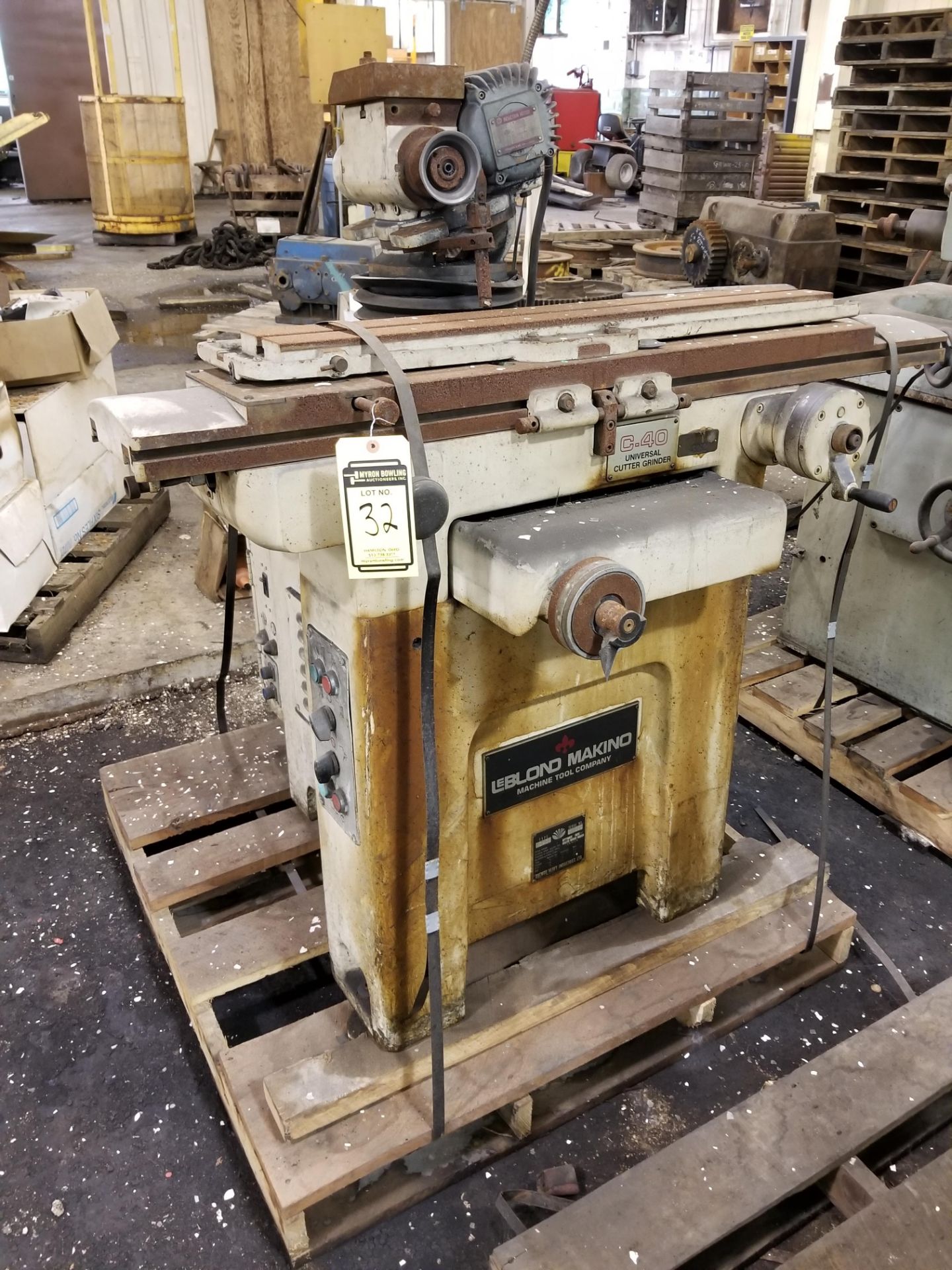 LEBLOND C-40 HORIZONTAL CUTTING GRINDER