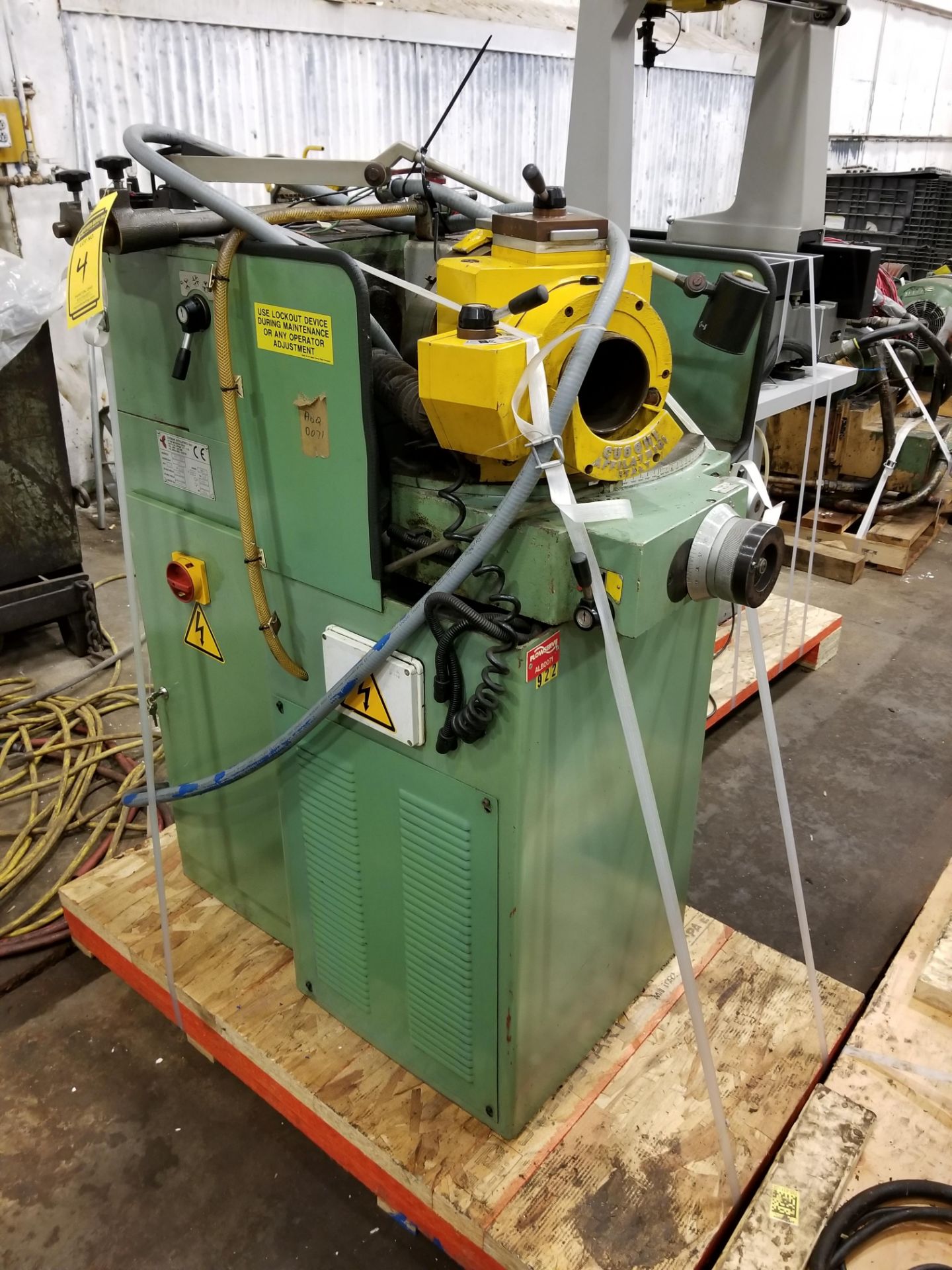 1997 CUOGHI APE-80A TWIST DRILL SHARPENER, SHARPENING CAPACITY FROM MM. 10 TO MM. 82,5 FOR RIGHT