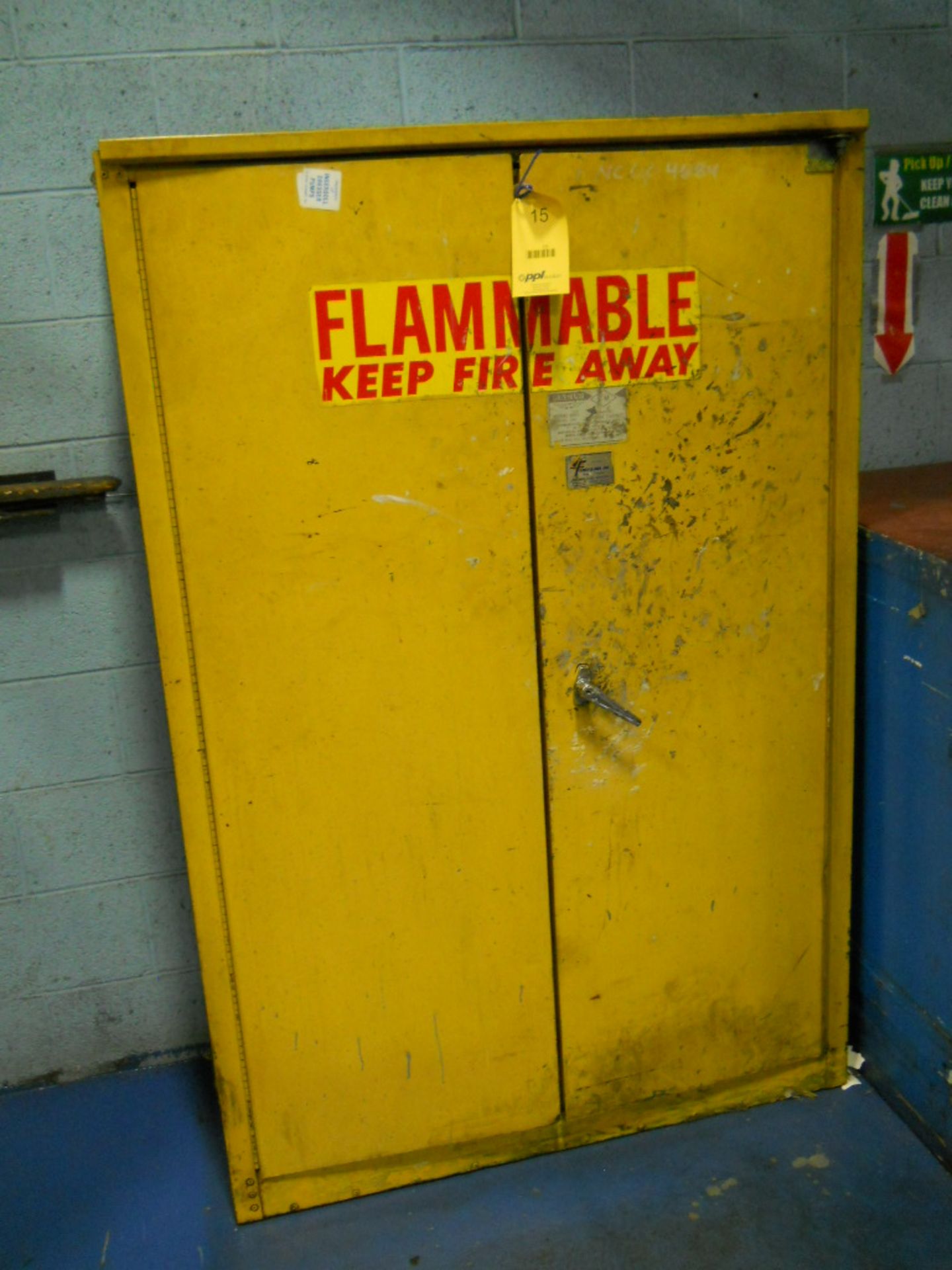 EAGLE 45 GALLON CAPACITY FLAMMABLE STORAGE CABINET, M/N 1947