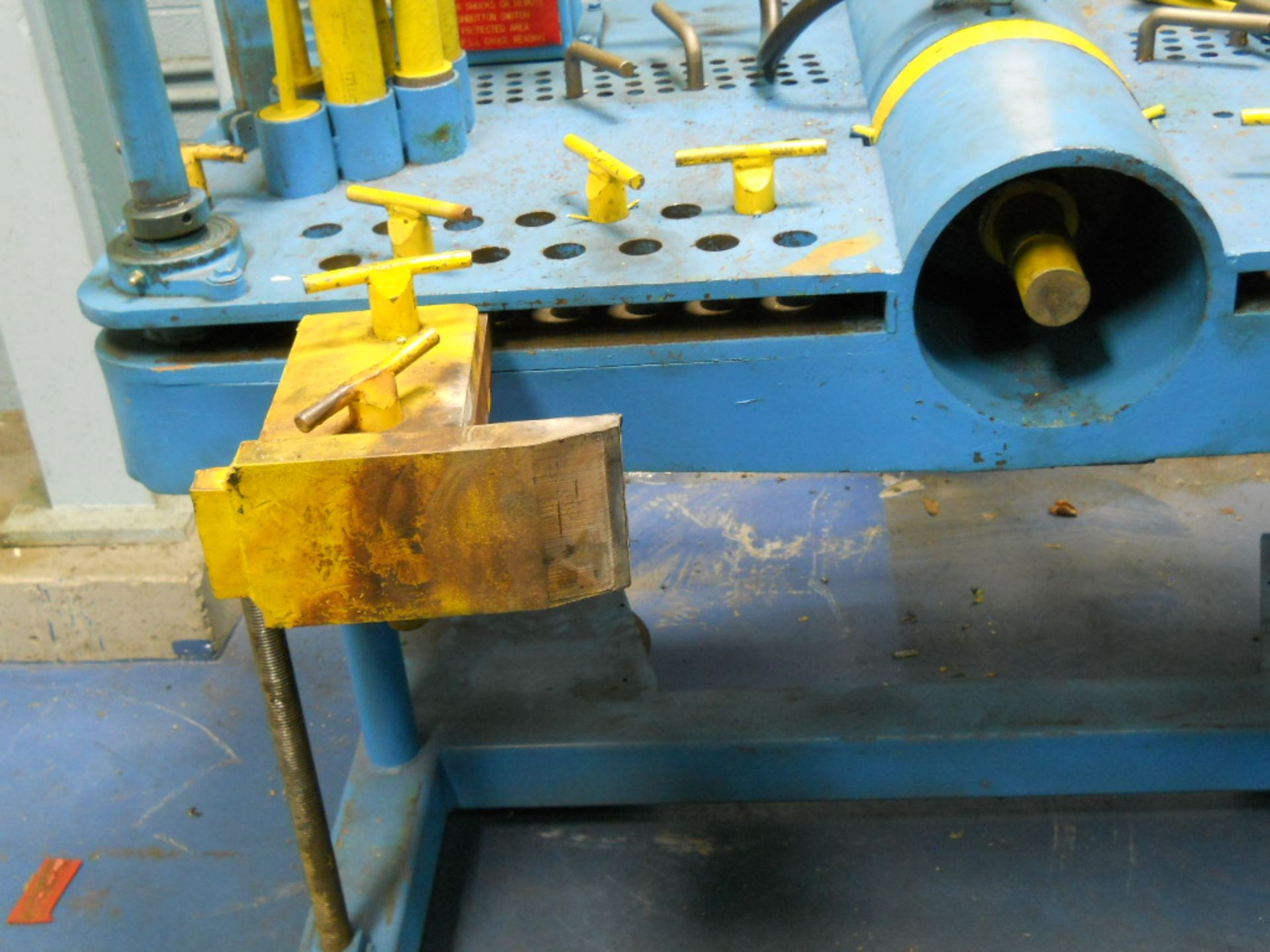 POULAN HORIZONTAL BEARING PULLER, M/N P-200, S/N 2038, 10, 000 LB. CAPACITY - Image 4 of 6