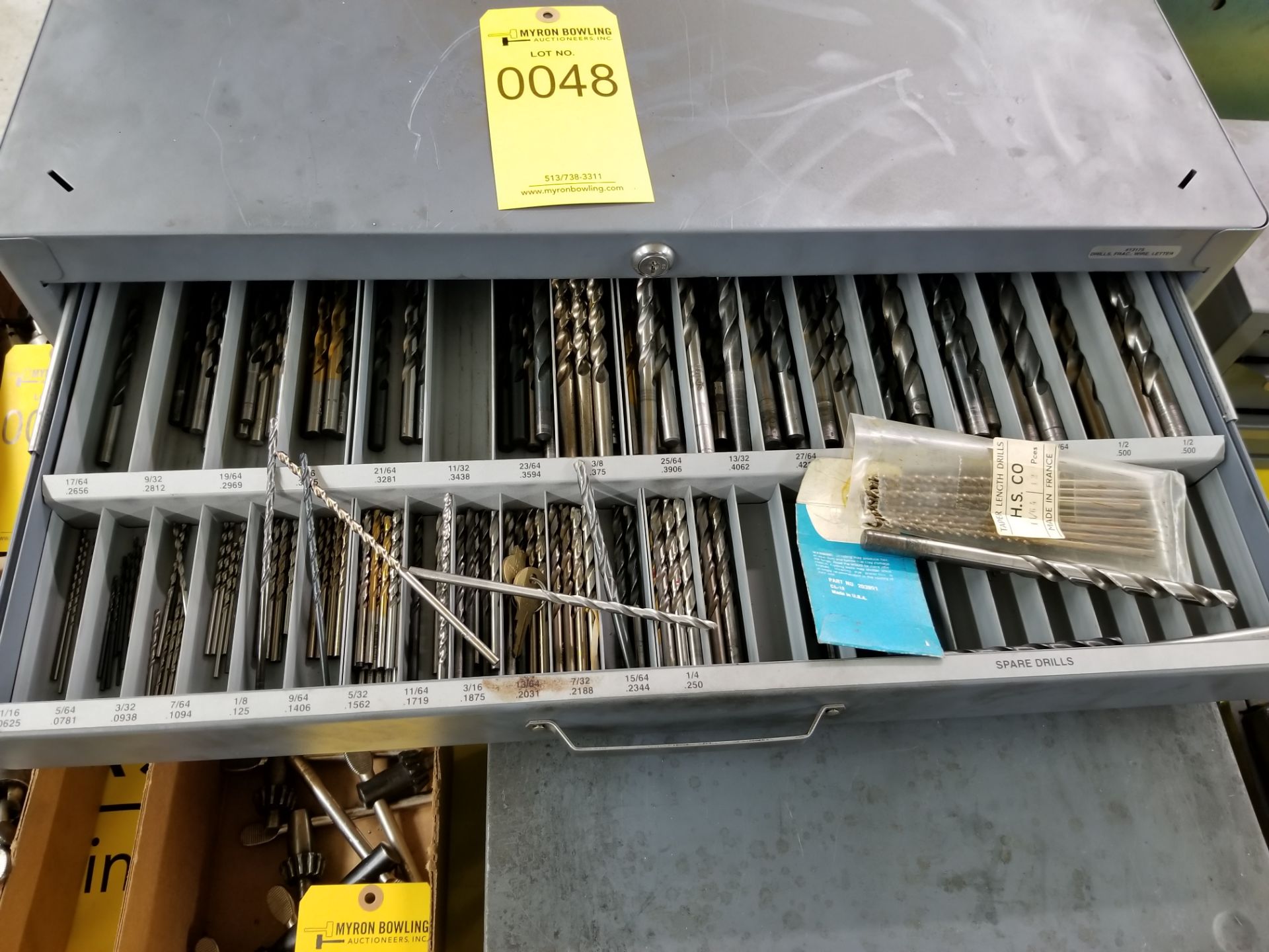 LOT: 4-DRAWER DRILL INDEX AND CONTENTS (ASSORTED STRAIGHT SHANK DRILLS) - Image 2 of 3