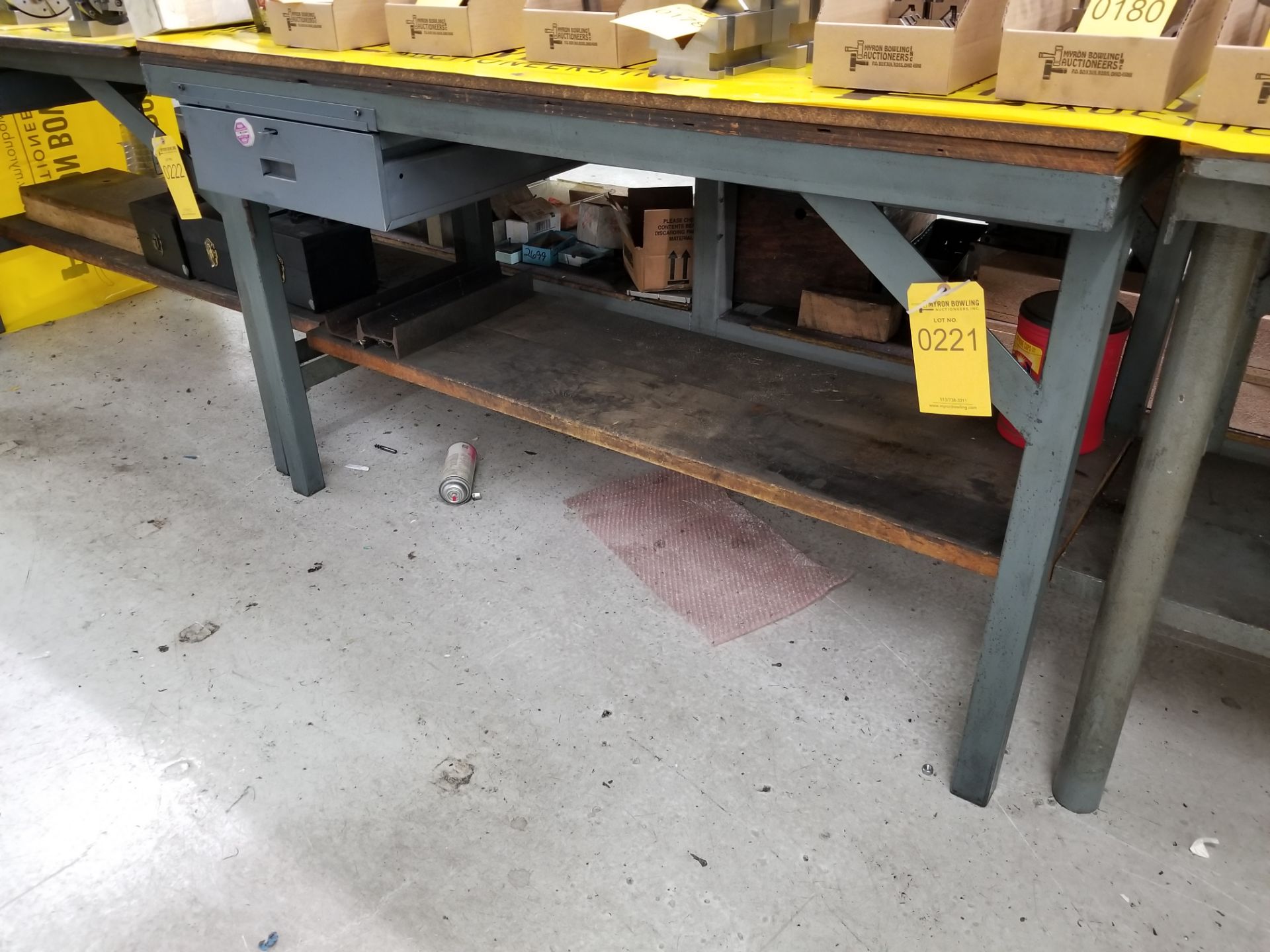 HEAVY DUTY STEEL FRAMED WORK BENCH