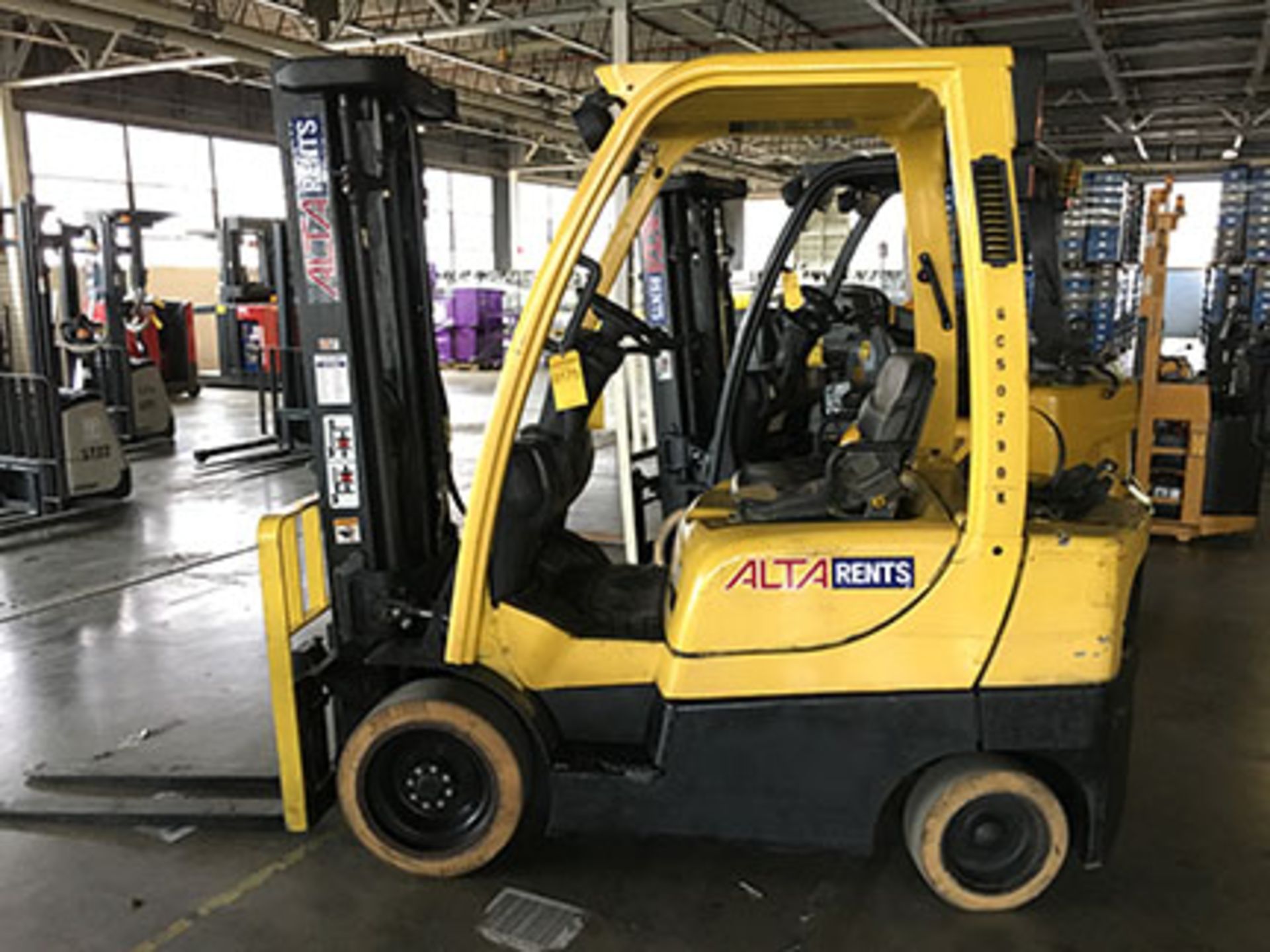 2012 HYSTER FORKLIFT; MODEL S50CT, S/N A267V01790K, LP, 3-STAGE MAST, SOLID TIRES, 6,369 HOURS