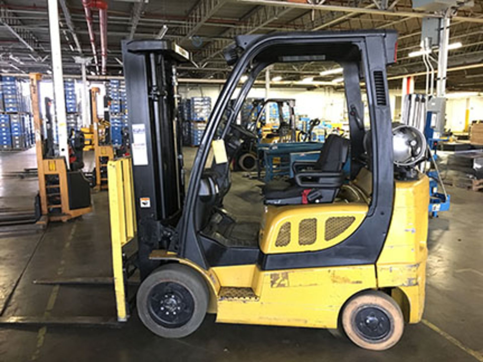 2012 YALE FORKLIFT; MODEL GLC050VXNVSE085, S/N A910V197115, 3-STAGE MAST, LP, SOLID TIRES, 11,181