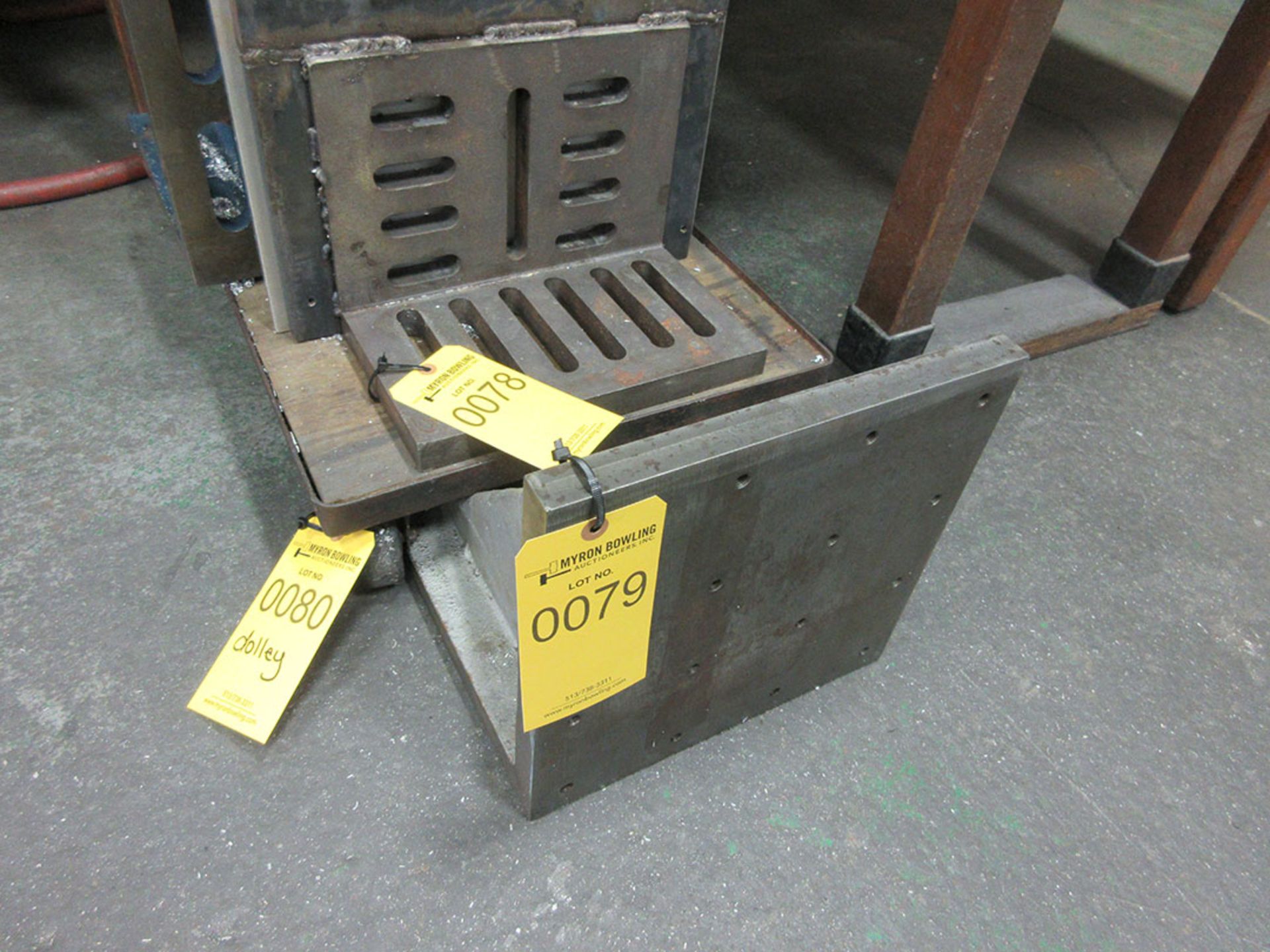 12'' X 12'' X 12'' X 1'' ANGLE PLATE