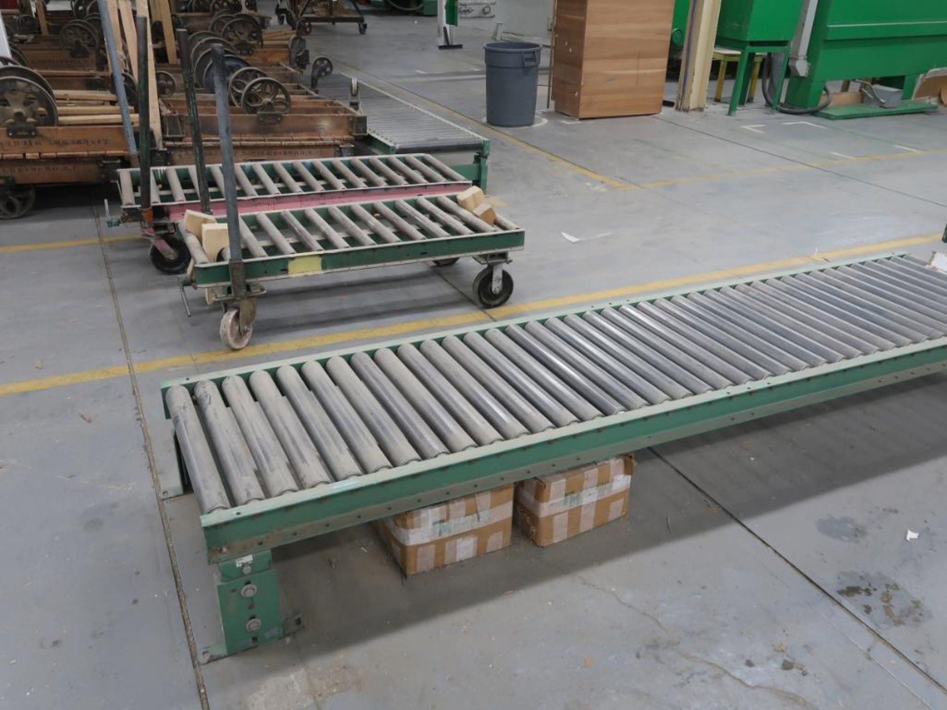 LOT: Approx. 400 ft. of Assorted Width Roller Conveyor in (27) Sections including (5) Transfer Dolli - Image 3 of 5