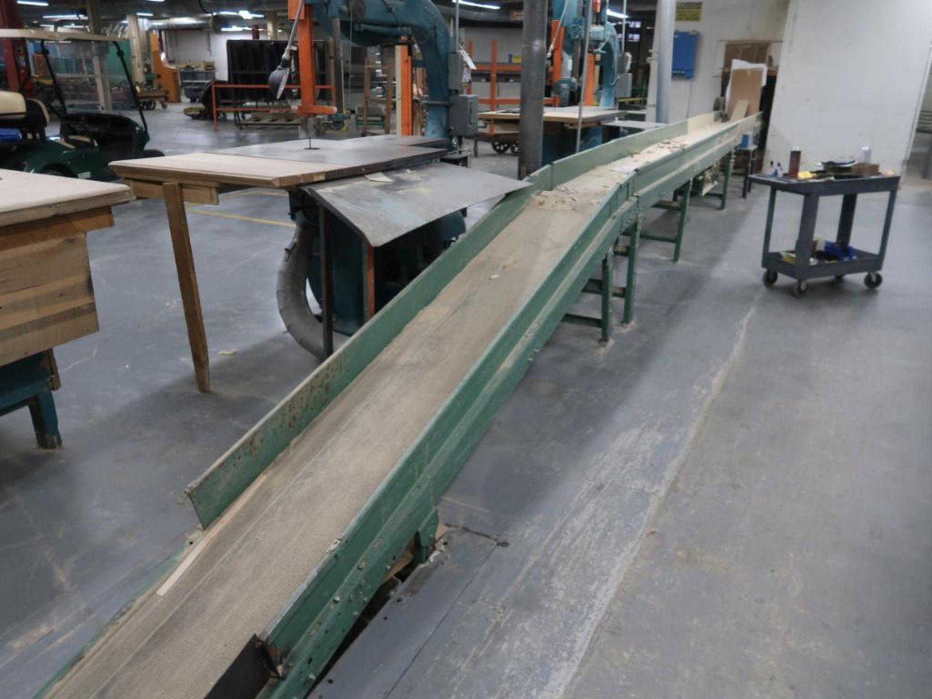 18 in. x 35 ft. Belt Conveyor Input for Hog