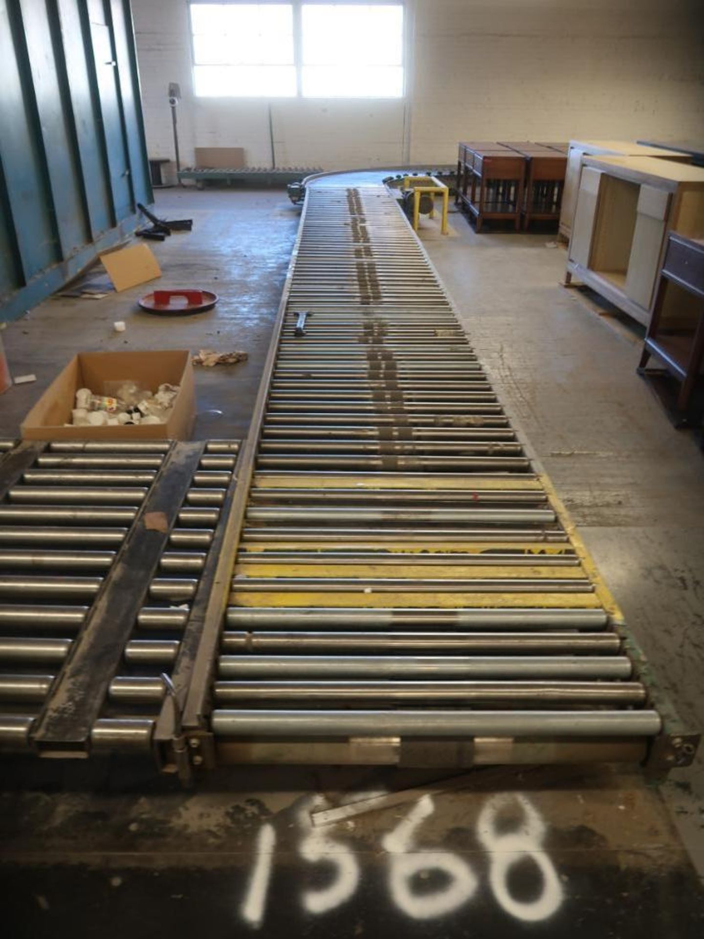 LOT: 30 in. x 80 ft. (est.) Power Roller Conveyor, 22 in. x 640 ft. (est.) Power Roller Conveyor, 36 - Image 5 of 10