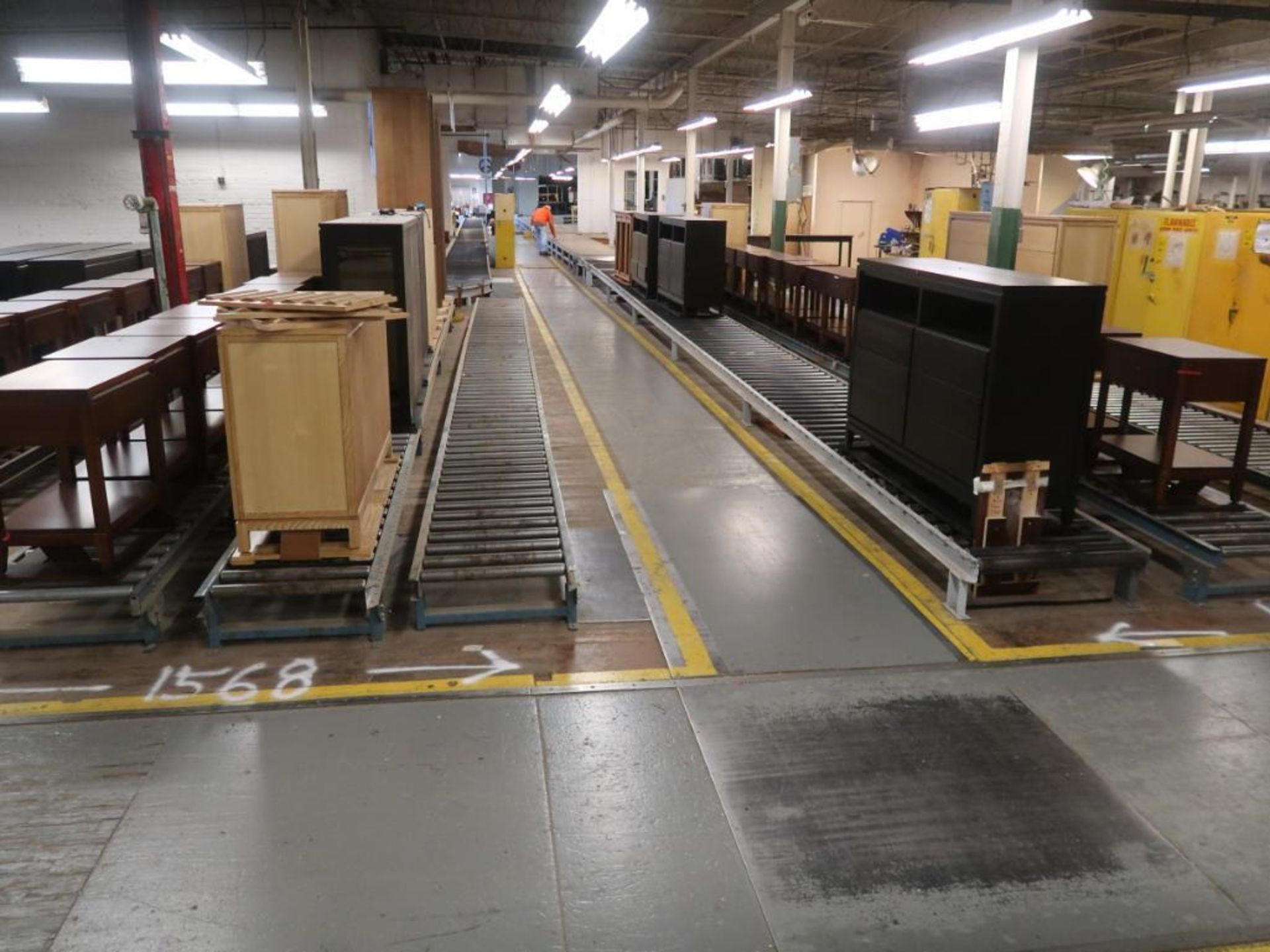 LOT: 30 in. x 80 ft. (est.) Power Roller Conveyor, 22 in. x 640 ft. (est.) Power Roller Conveyor, 36 - Image 3 of 10
