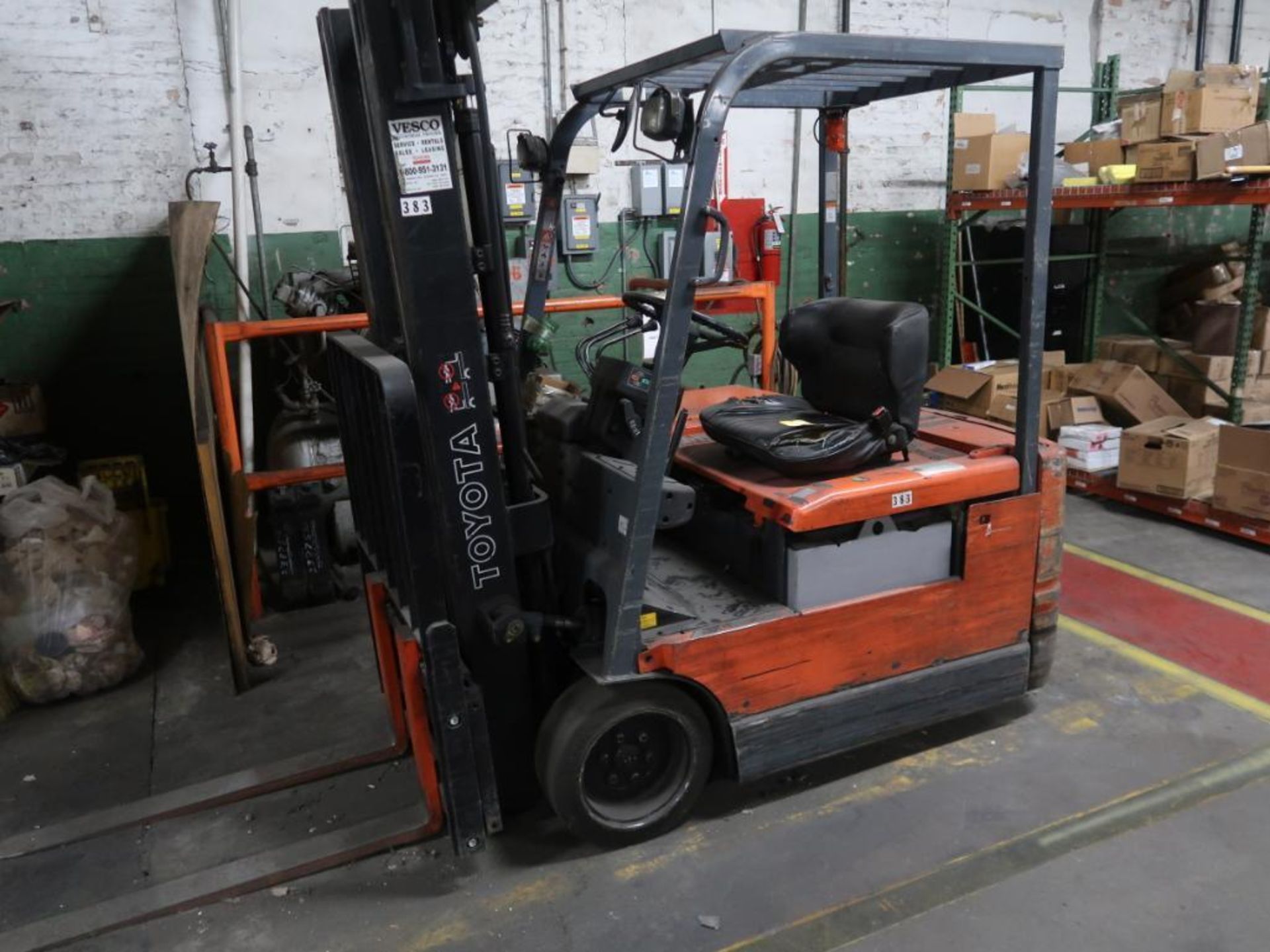 TOYOTA 2500 lb. Electric Forklift Model 5FBE-15, S/N 22630, 3-Stage Mast (#383)