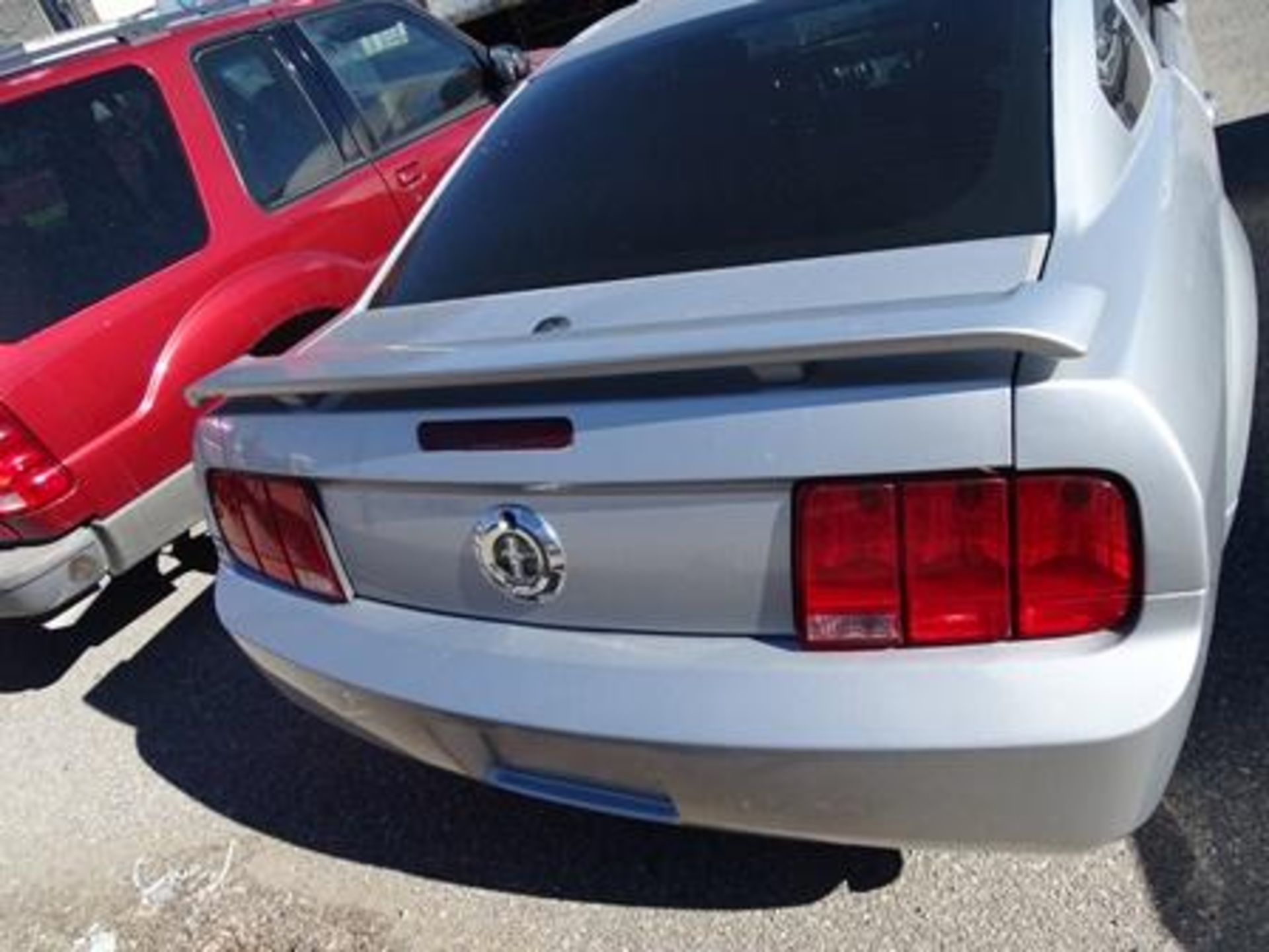 Vehículo Marca Ford Mustang, Tipo Sedan, Modelo 2007, Located In: Chihuahua, Deposit Of: $5000 - Image 5 of 17